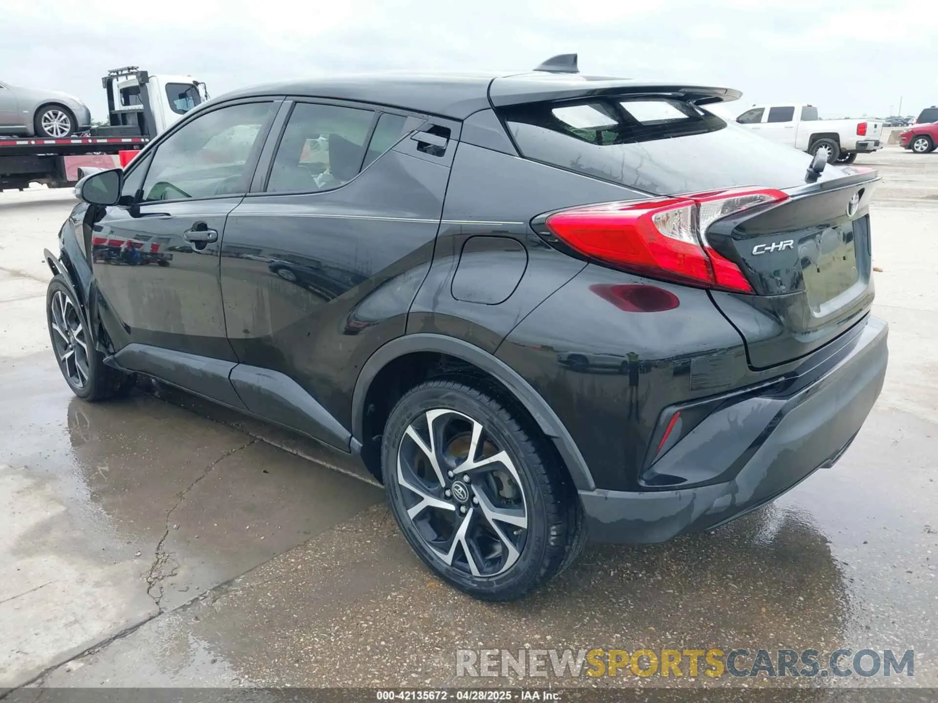 3 Photograph of a damaged car JTNKHMBX1L1074377 TOYOTA C-HR 2020