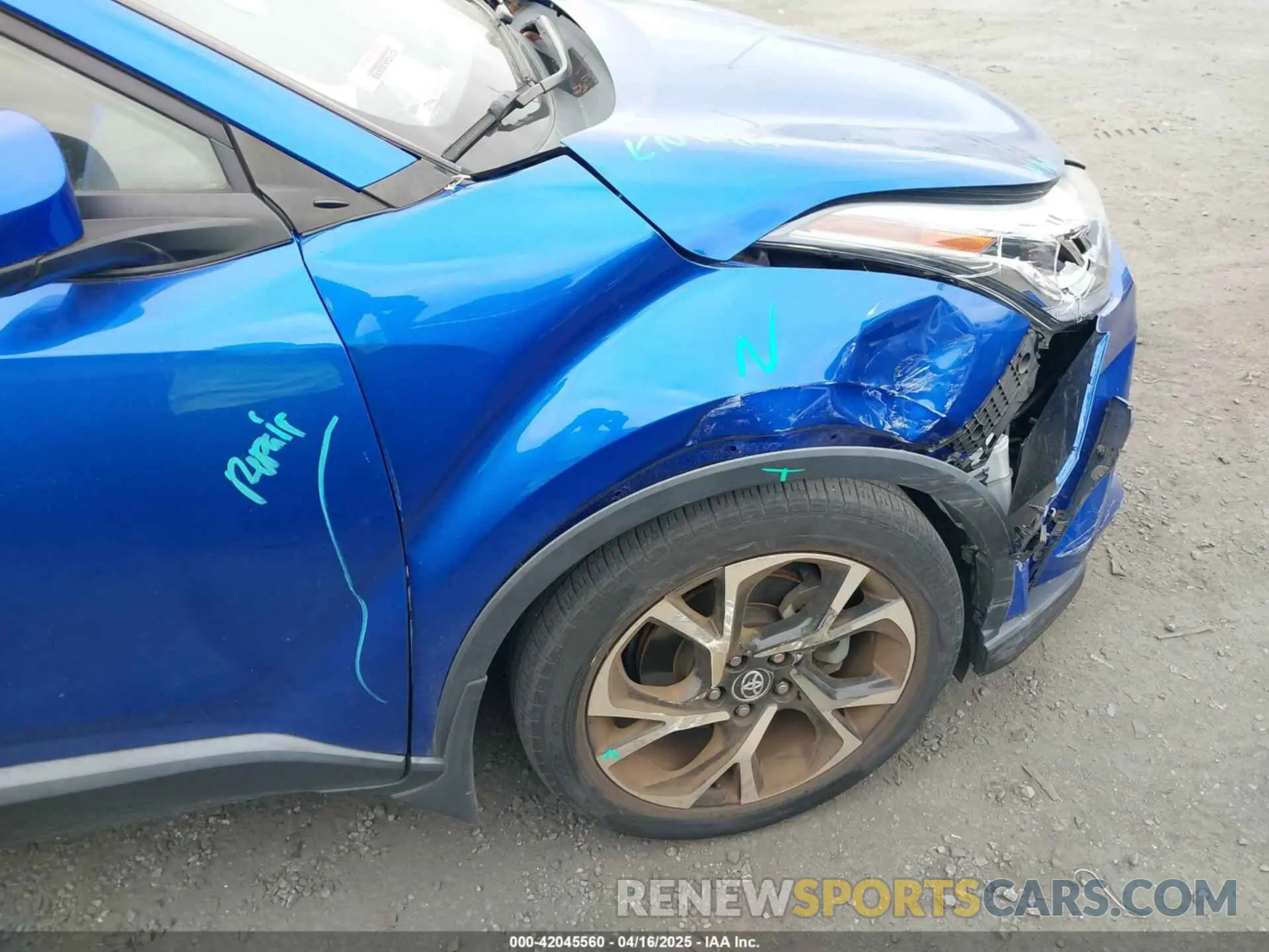 12 Фотография поврежденного автомобиля JTNKHMBX1L1077246 TOYOTA C-HR 2020