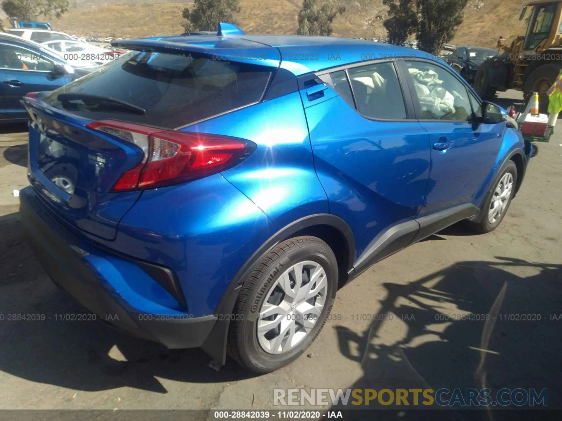 4 Photograph of a damaged car JTNKHMBX1L1086707 TOYOTA C-HR 2020