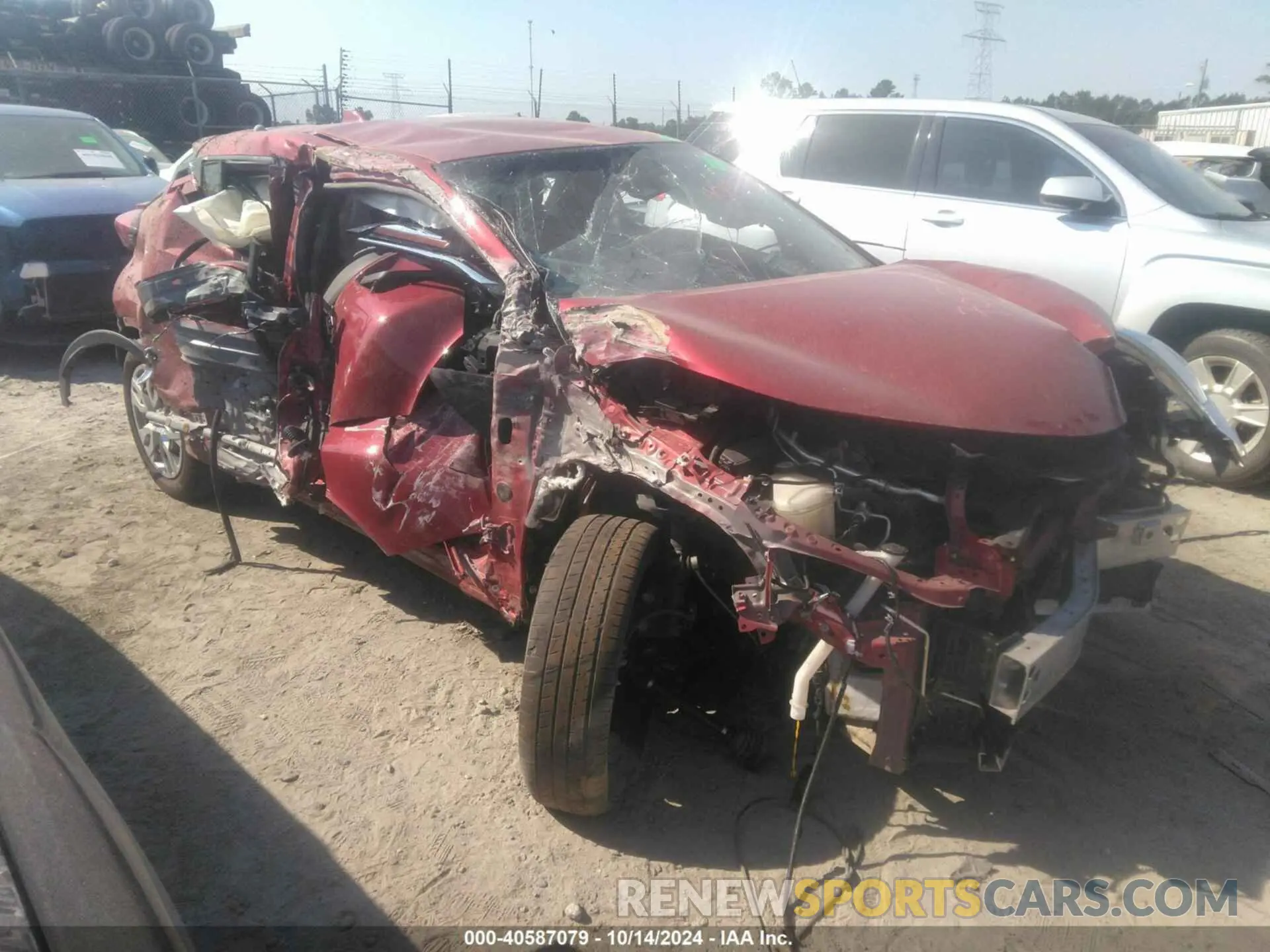 1 Photograph of a damaged car JTNKHMBX2L1076509 TOYOTA C-HR 2020