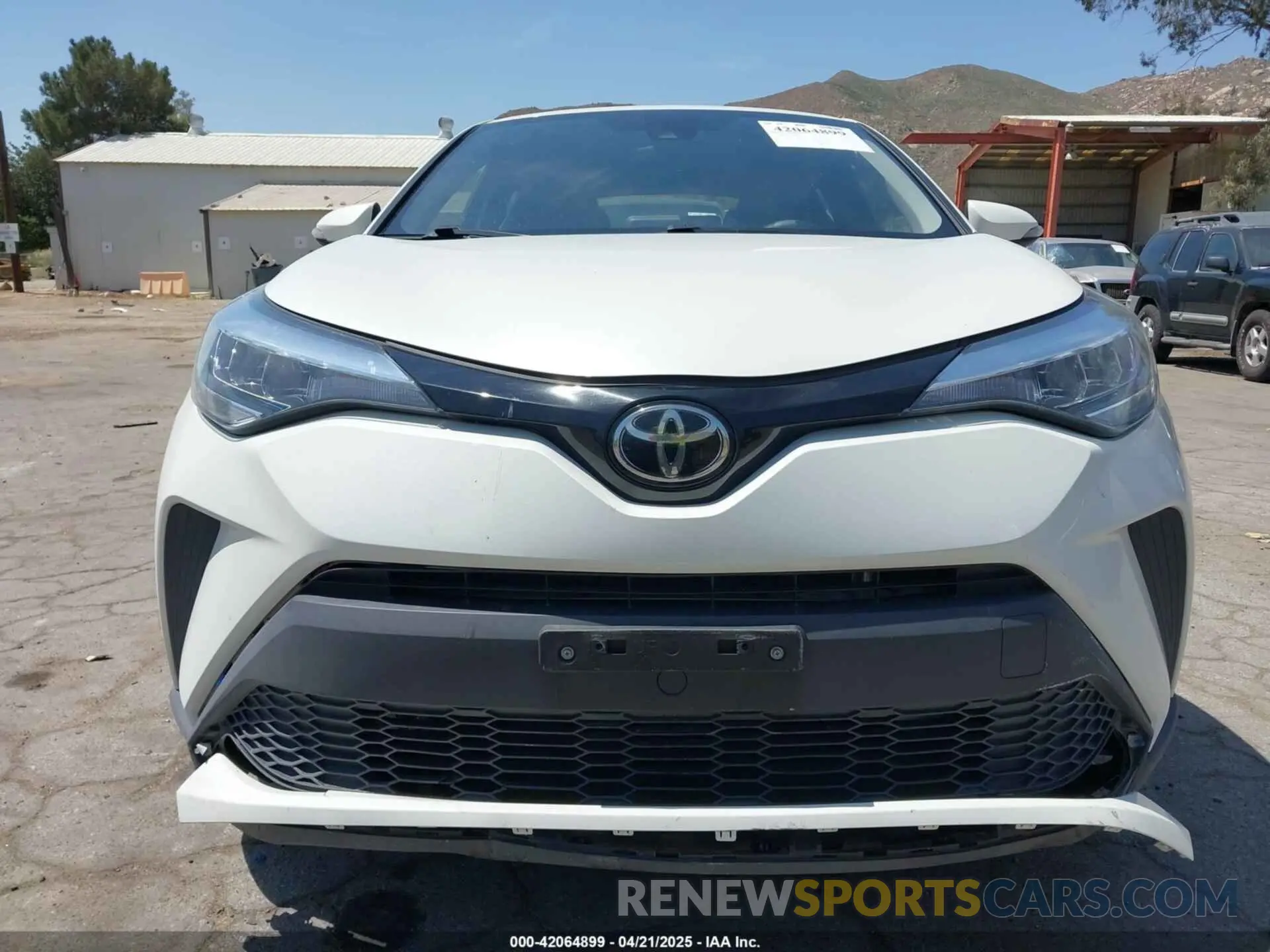 12 Photograph of a damaged car JTNKHMBX3L1074882 TOYOTA C-HR 2020