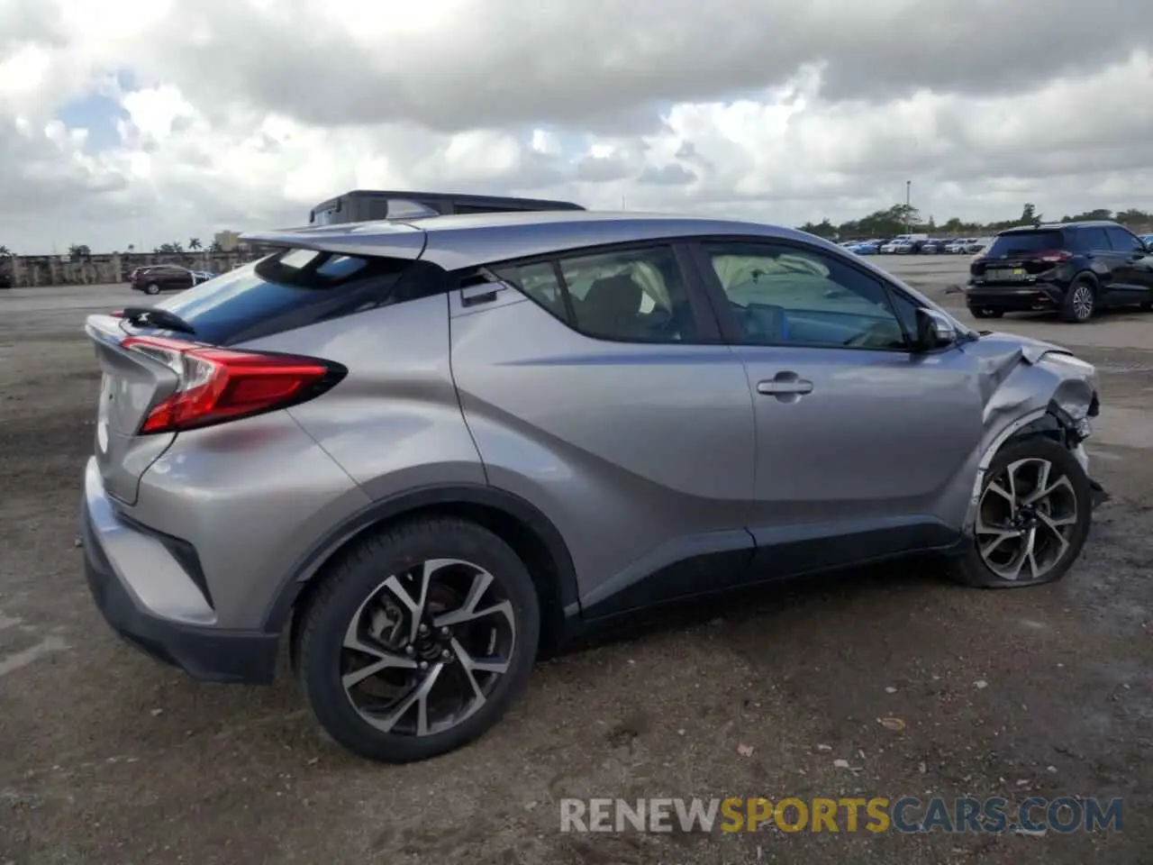 3 Photograph of a damaged car JTNKHMBX3L1088894 TOYOTA C-HR 2020