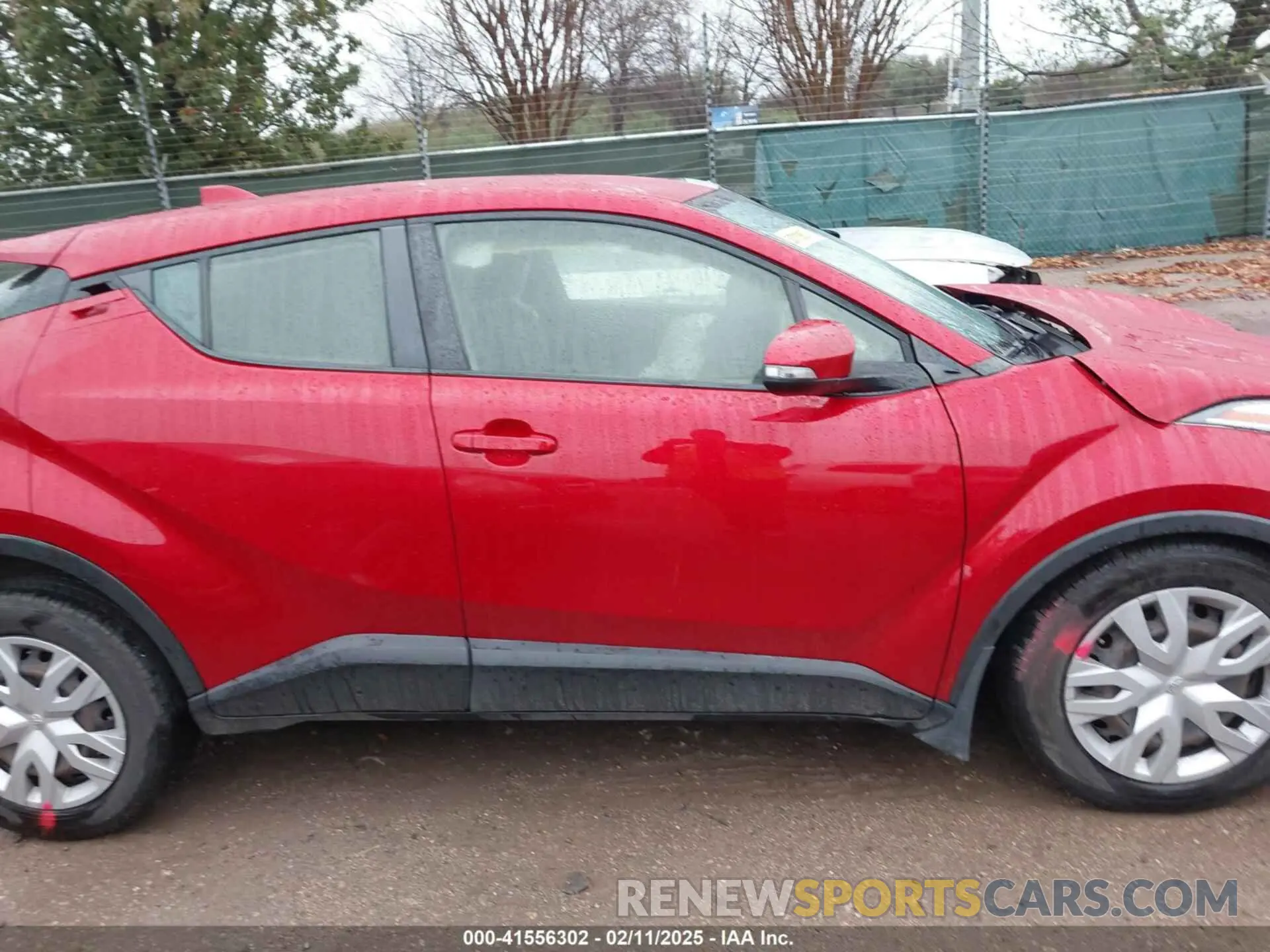 12 Photograph of a damaged car JTNKHMBX4L1067648 TOYOTA C-HR 2020