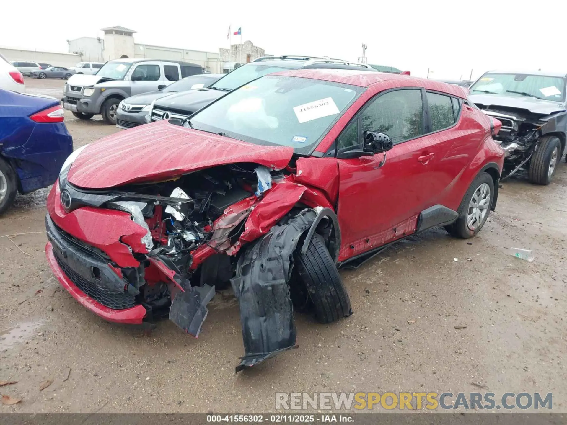 2 Photograph of a damaged car JTNKHMBX4L1067648 TOYOTA C-HR 2020