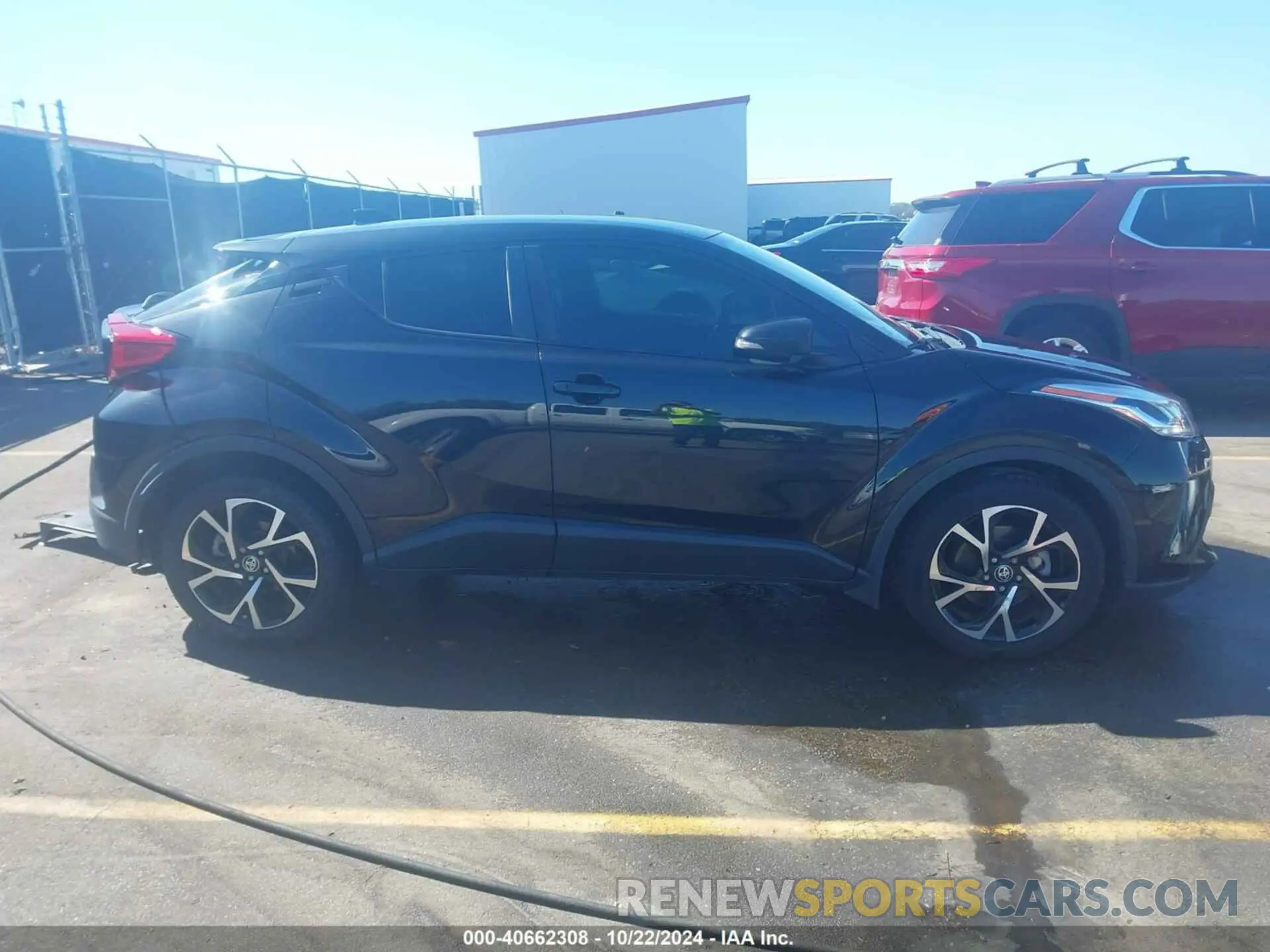 14 Photograph of a damaged car JTNKHMBX4L1090086 TOYOTA C-HR 2020