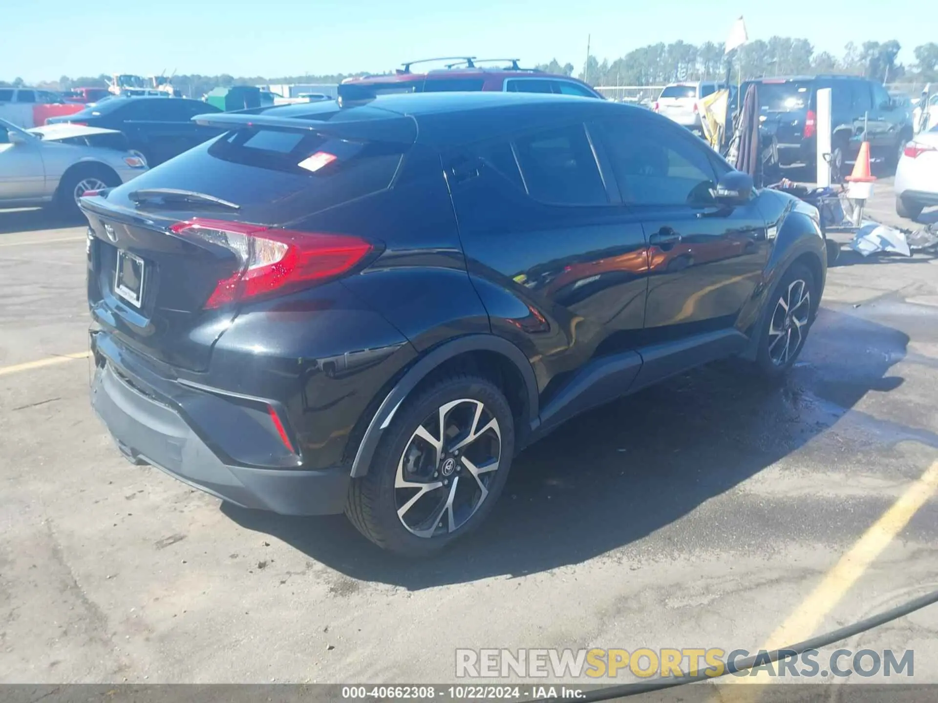 4 Photograph of a damaged car JTNKHMBX4L1090086 TOYOTA C-HR 2020