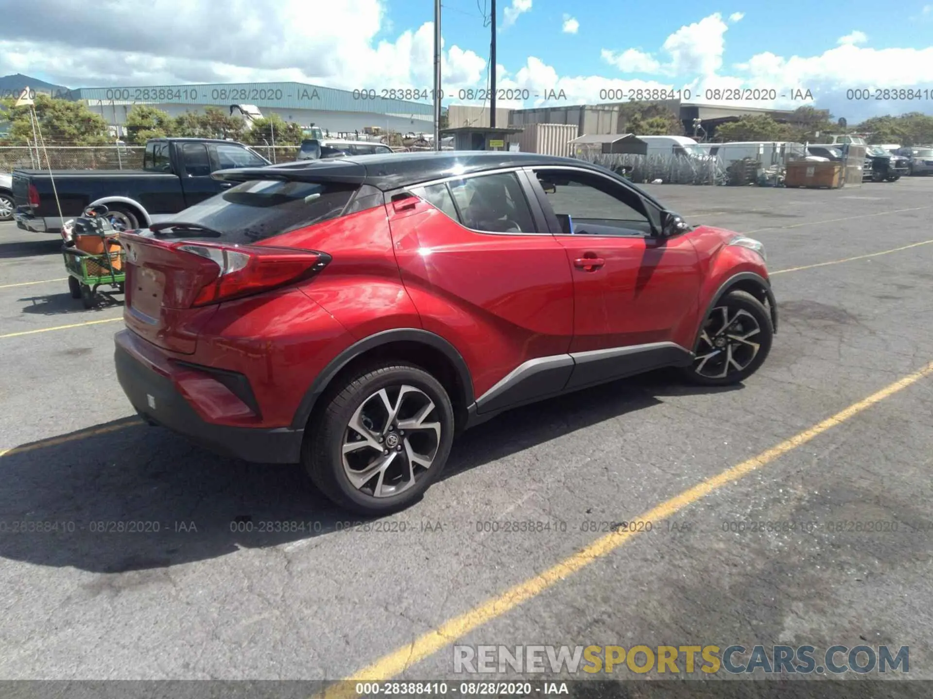 4 Photograph of a damaged car JTNKHMBX5L1075810 TOYOTA C-HR 2020