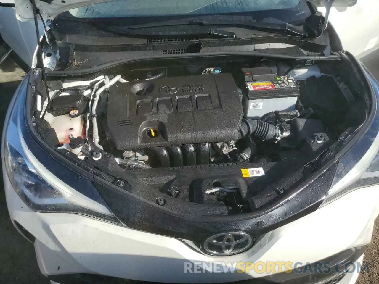 11 Photograph of a damaged car JTNKHMBX5L1084541 TOYOTA C-HR 2020