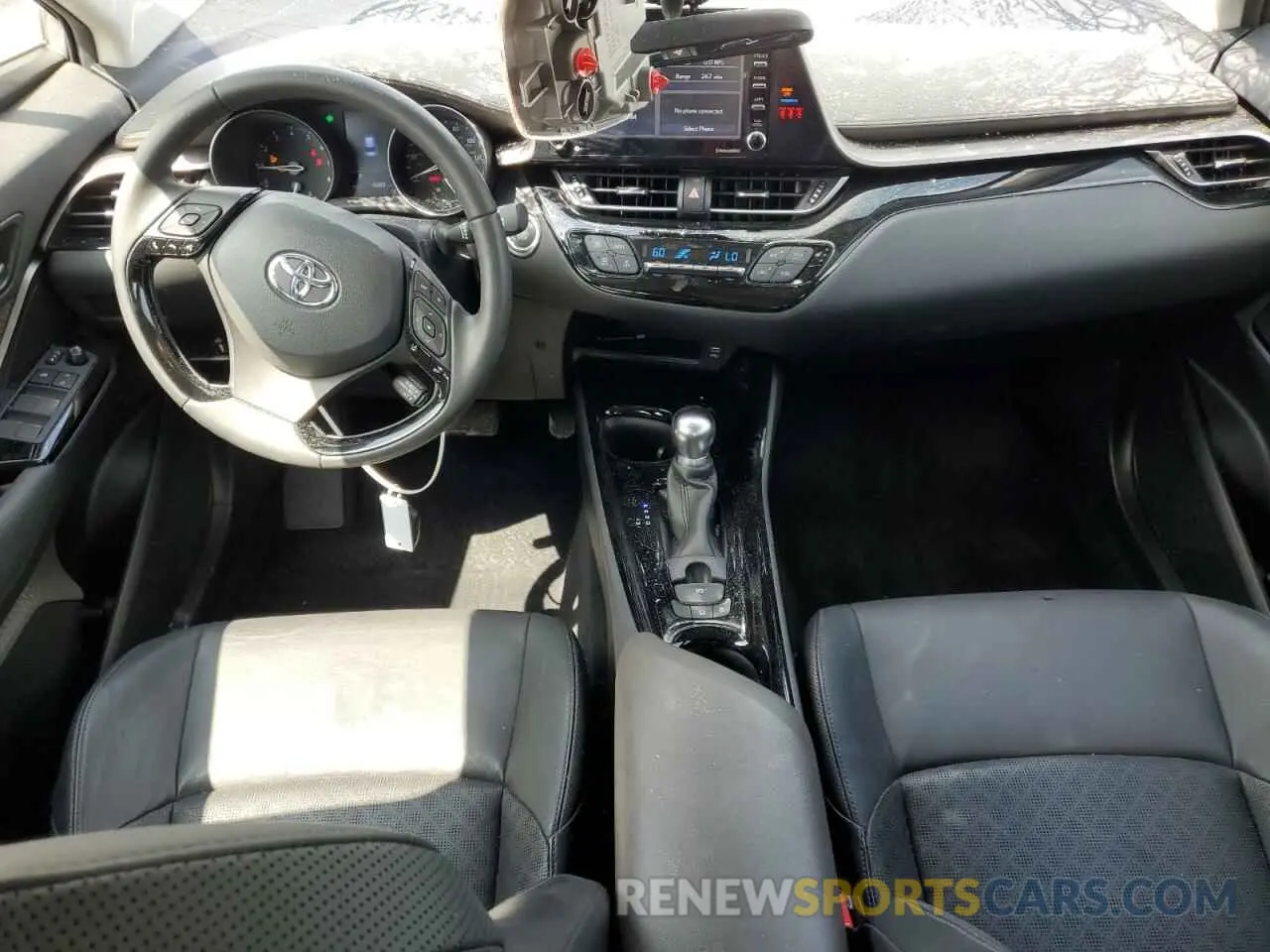 8 Photograph of a damaged car JTNKHMBX5L1090324 TOYOTA C-HR 2020