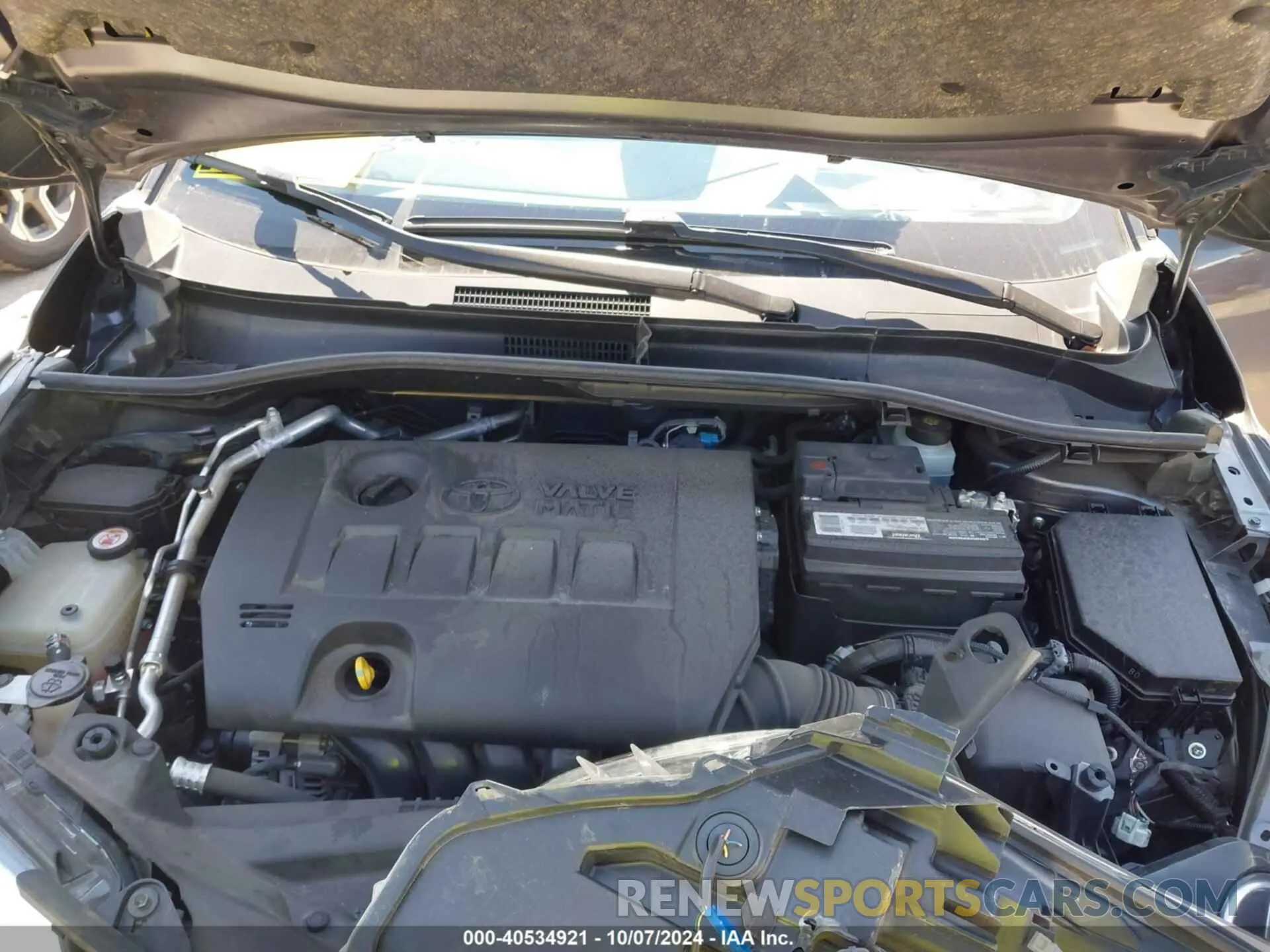 10 Photograph of a damaged car JTNKHMBX6L1070082 TOYOTA C-HR 2020