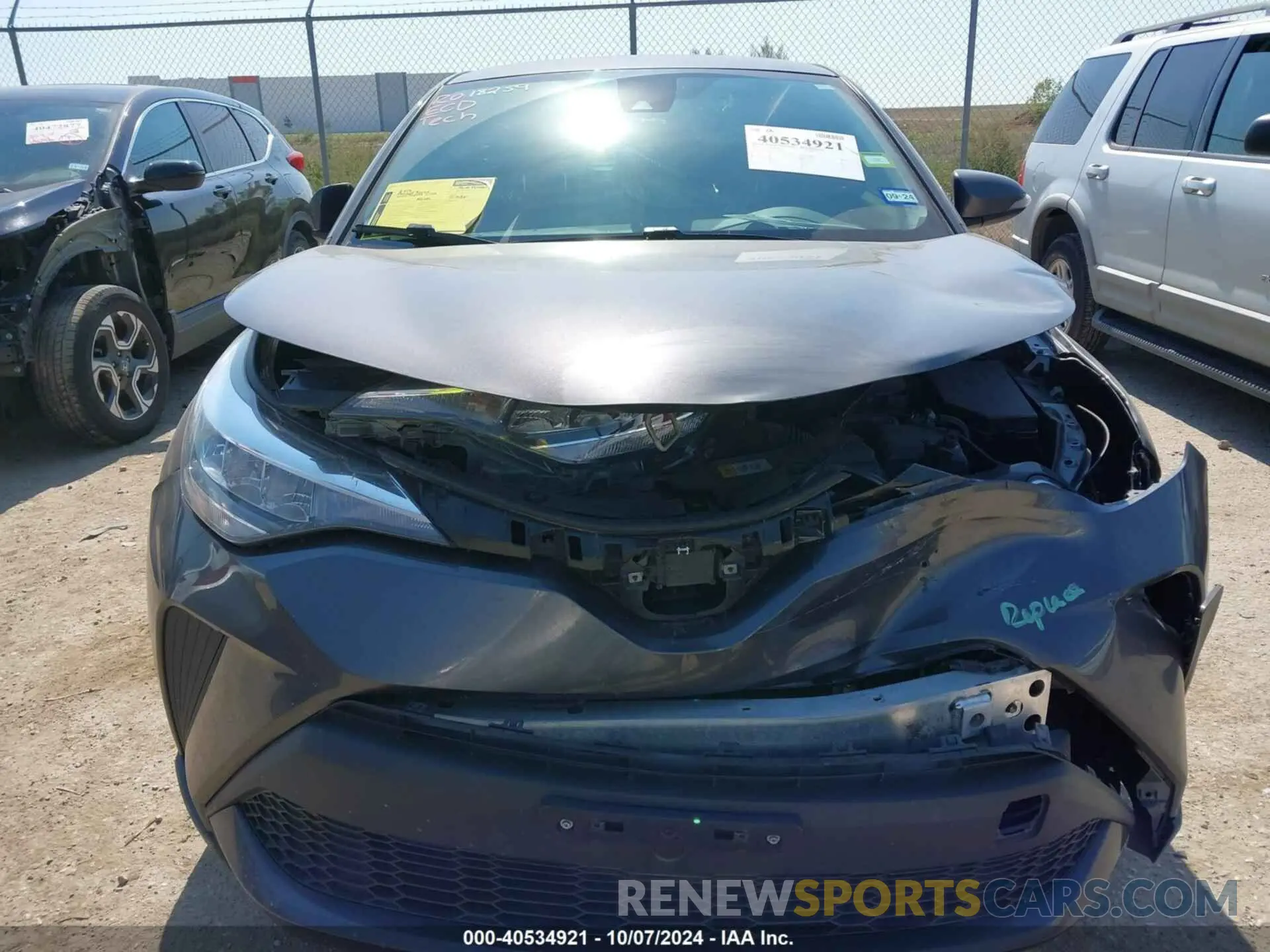 12 Photograph of a damaged car JTNKHMBX6L1070082 TOYOTA C-HR 2020