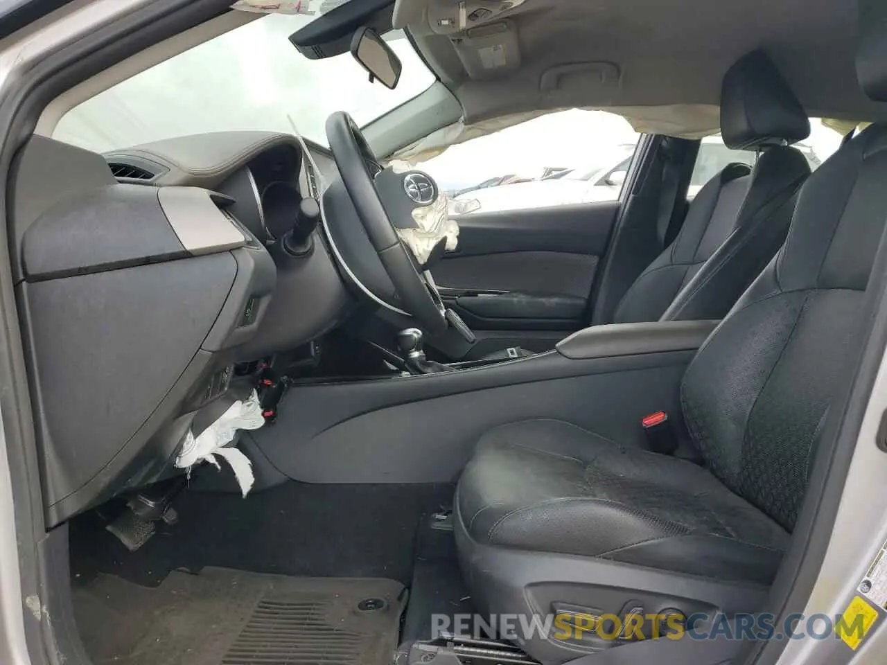 7 Photograph of a damaged car JTNKHMBX6L1082488 TOYOTA C-HR 2020
