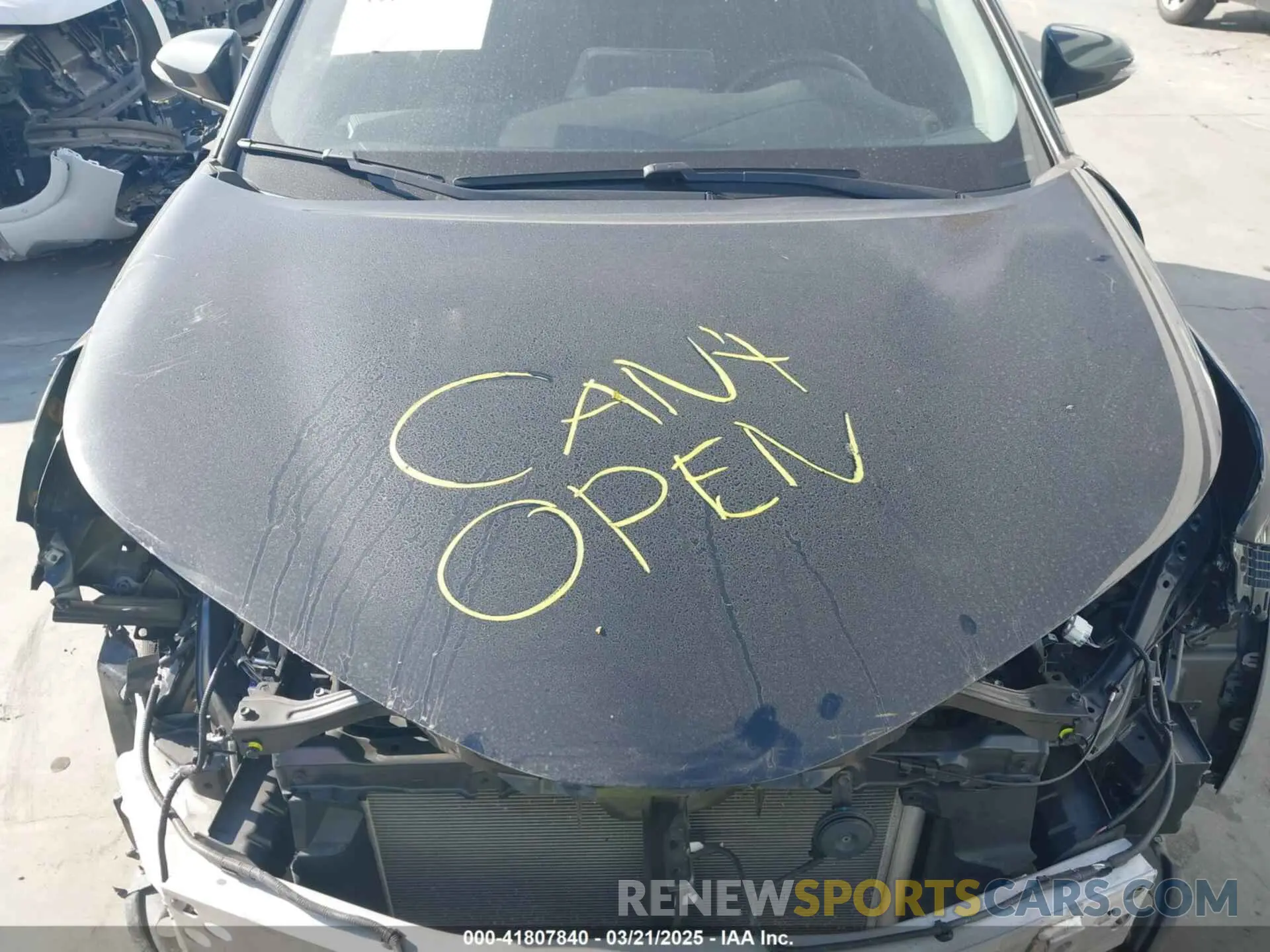 10 Photograph of a damaged car JTNKHMBX6L1084659 TOYOTA C-HR 2020