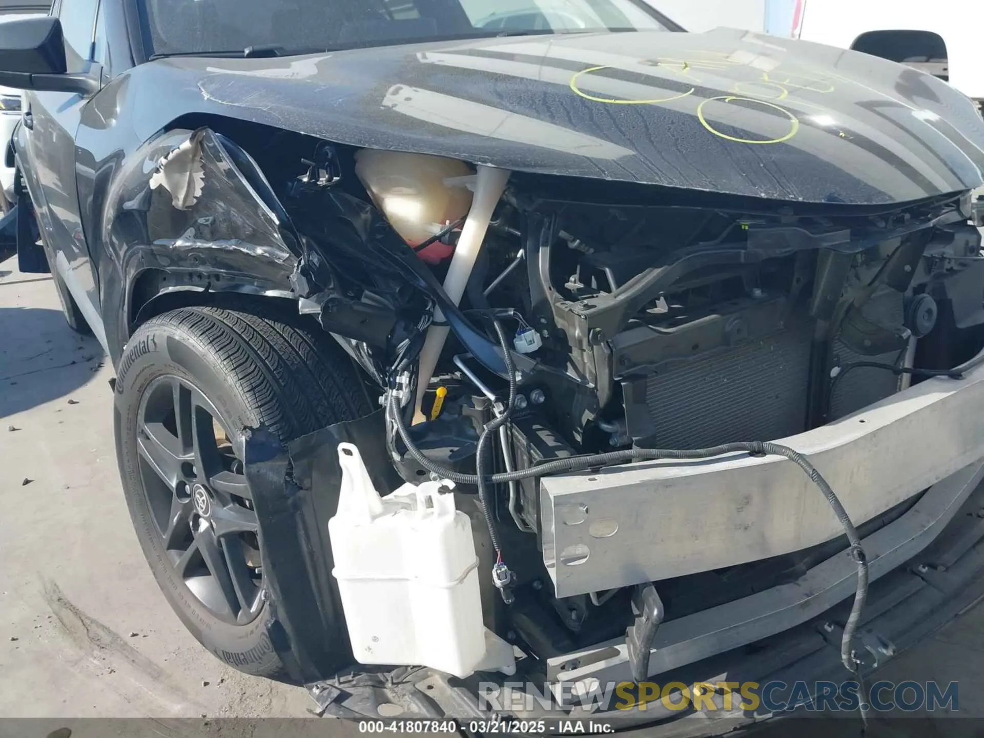 21 Photograph of a damaged car JTNKHMBX6L1084659 TOYOTA C-HR 2020