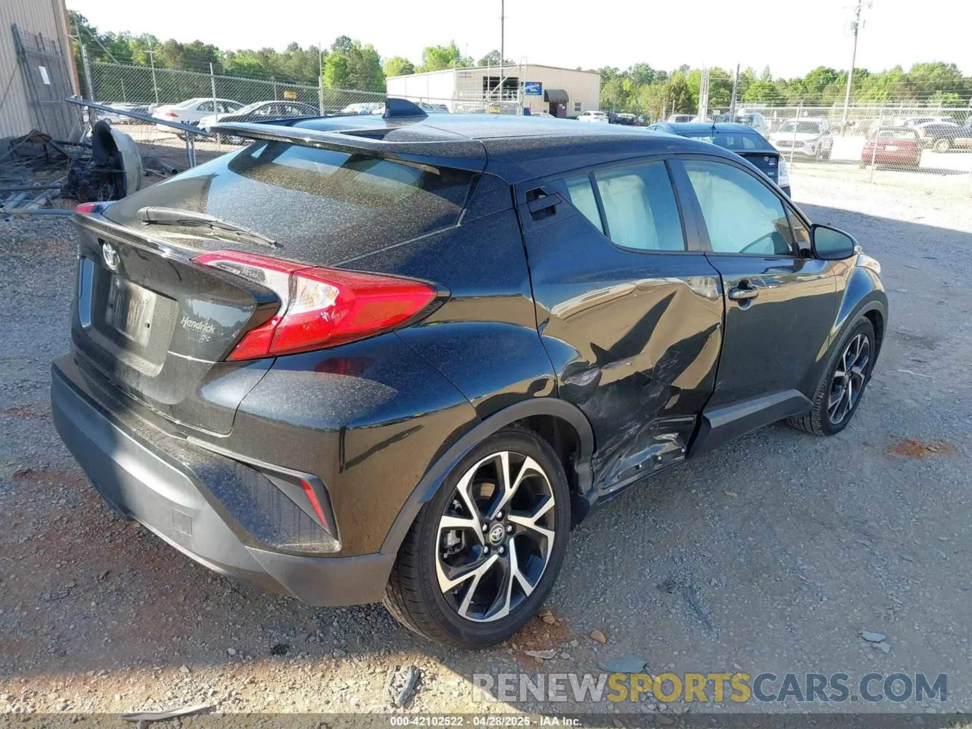 4 Photograph of a damaged car JTNKHMBX6L1085990 TOYOTA C-HR 2020