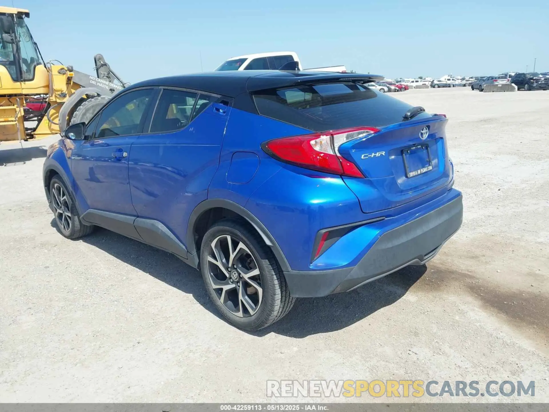 3 Фотография поврежденного автомобиля JTNKHMBX6L1087867 TOYOTA C-HR 2020