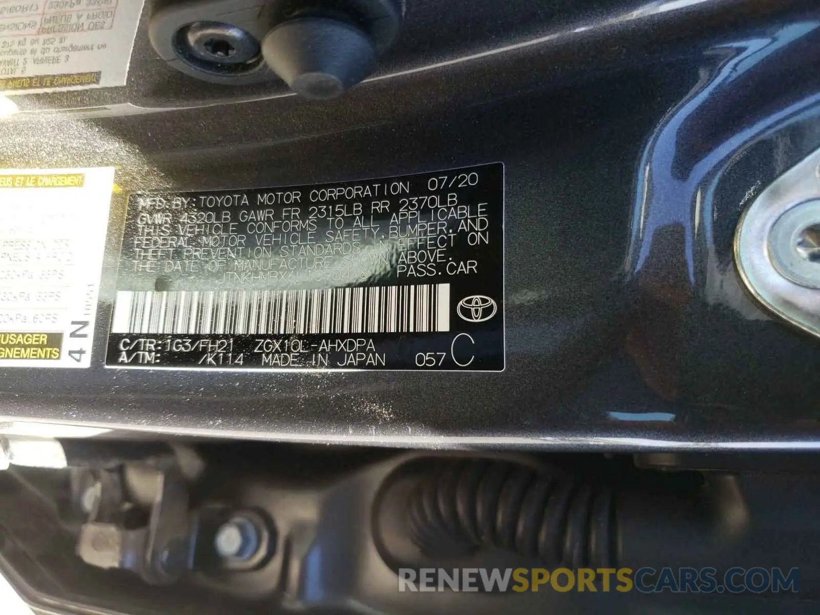 10 Photograph of a damaged car JTNKHMBX6L1090476 TOYOTA C-HR 2020