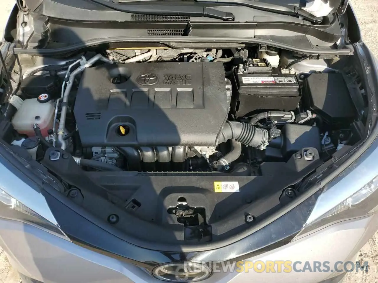 12 Фотография поврежденного автомобиля JTNKHMBX7L1072245 TOYOTA C-HR 2020