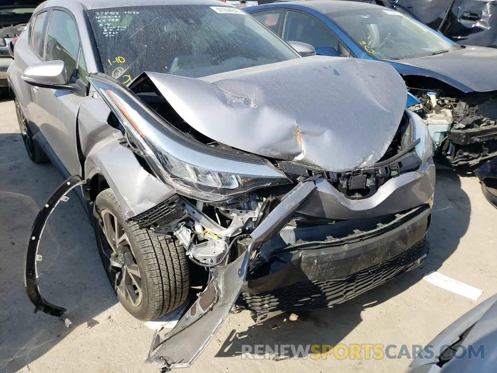 9 Photograph of a damaged car JTNKHMBX7L1088350 TOYOTA C-HR 2020