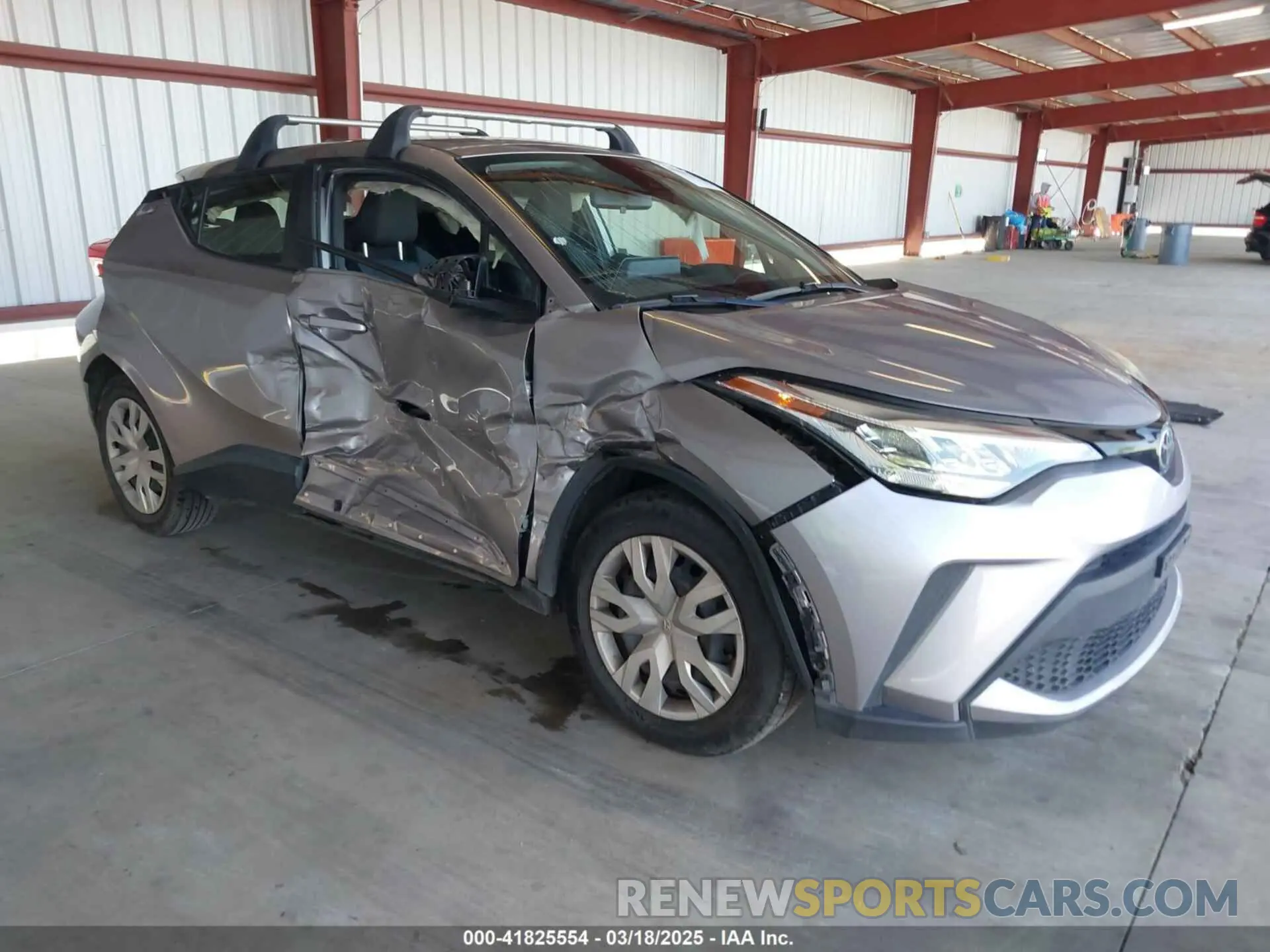 1 Фотография поврежденного автомобиля JTNKHMBX8L1068088 TOYOTA C-HR 2020