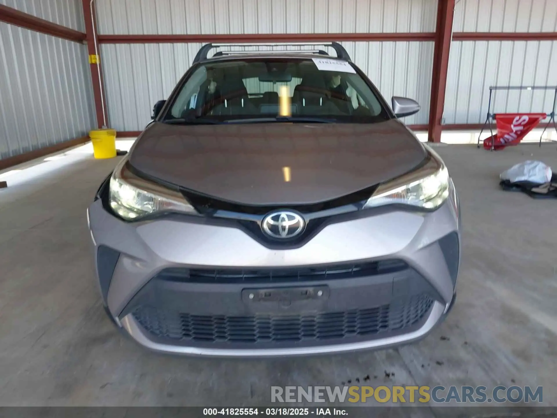 12 Фотография поврежденного автомобиля JTNKHMBX8L1068088 TOYOTA C-HR 2020