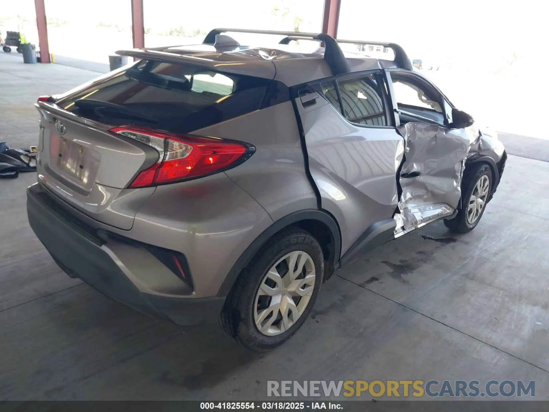 4 Фотография поврежденного автомобиля JTNKHMBX8L1068088 TOYOTA C-HR 2020