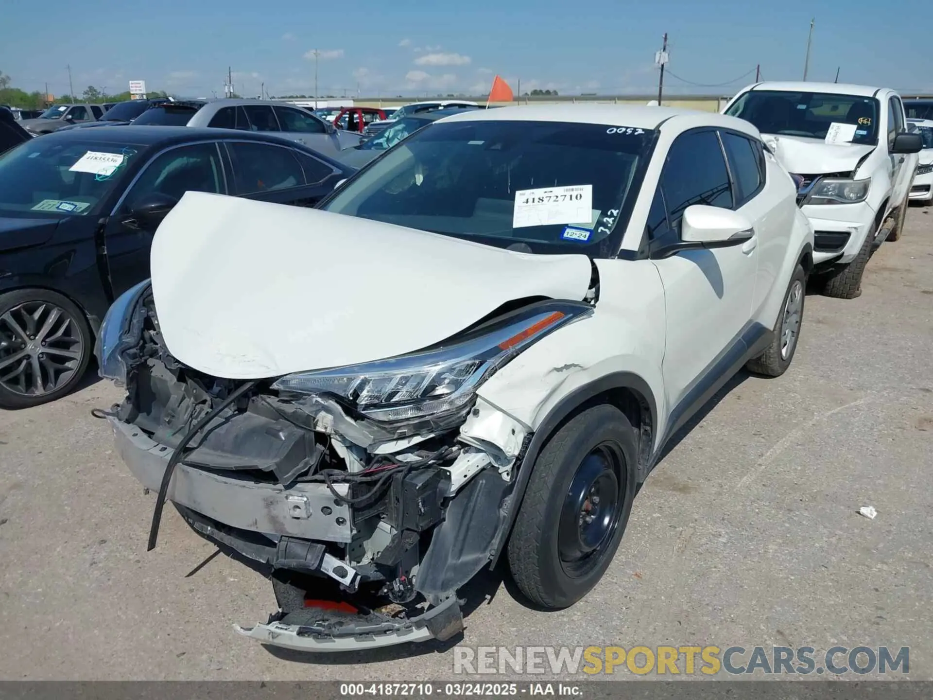 2 Фотография поврежденного автомобиля JTNKHMBX8L1070052 TOYOTA C-HR 2020