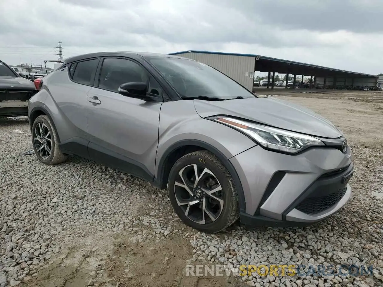 4 Photograph of a damaged car JTNKHMBX8L1075414 TOYOTA C-HR 2020