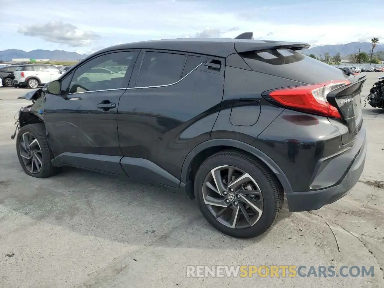 2 Фотография поврежденного автомобиля JTNKHMBX8L1086946 TOYOTA C-HR 2020