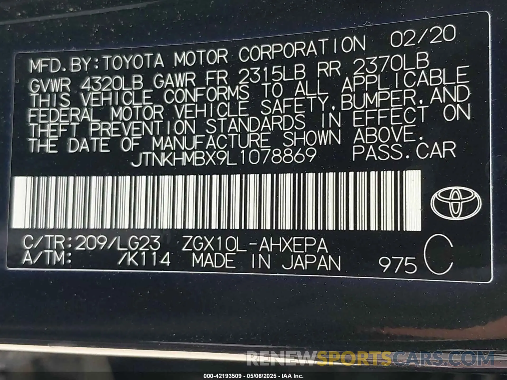 9 Photograph of a damaged car JTNKHMBX9L1078869 TOYOTA C-HR 2020