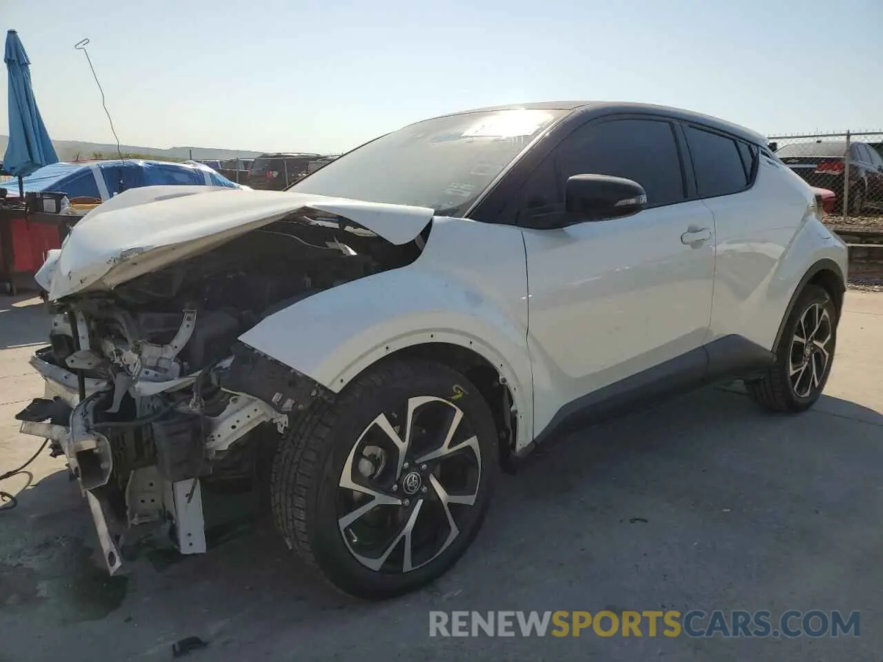 1 Photograph of a damaged car JTNKHMBX9L1080010 TOYOTA C-HR 2020