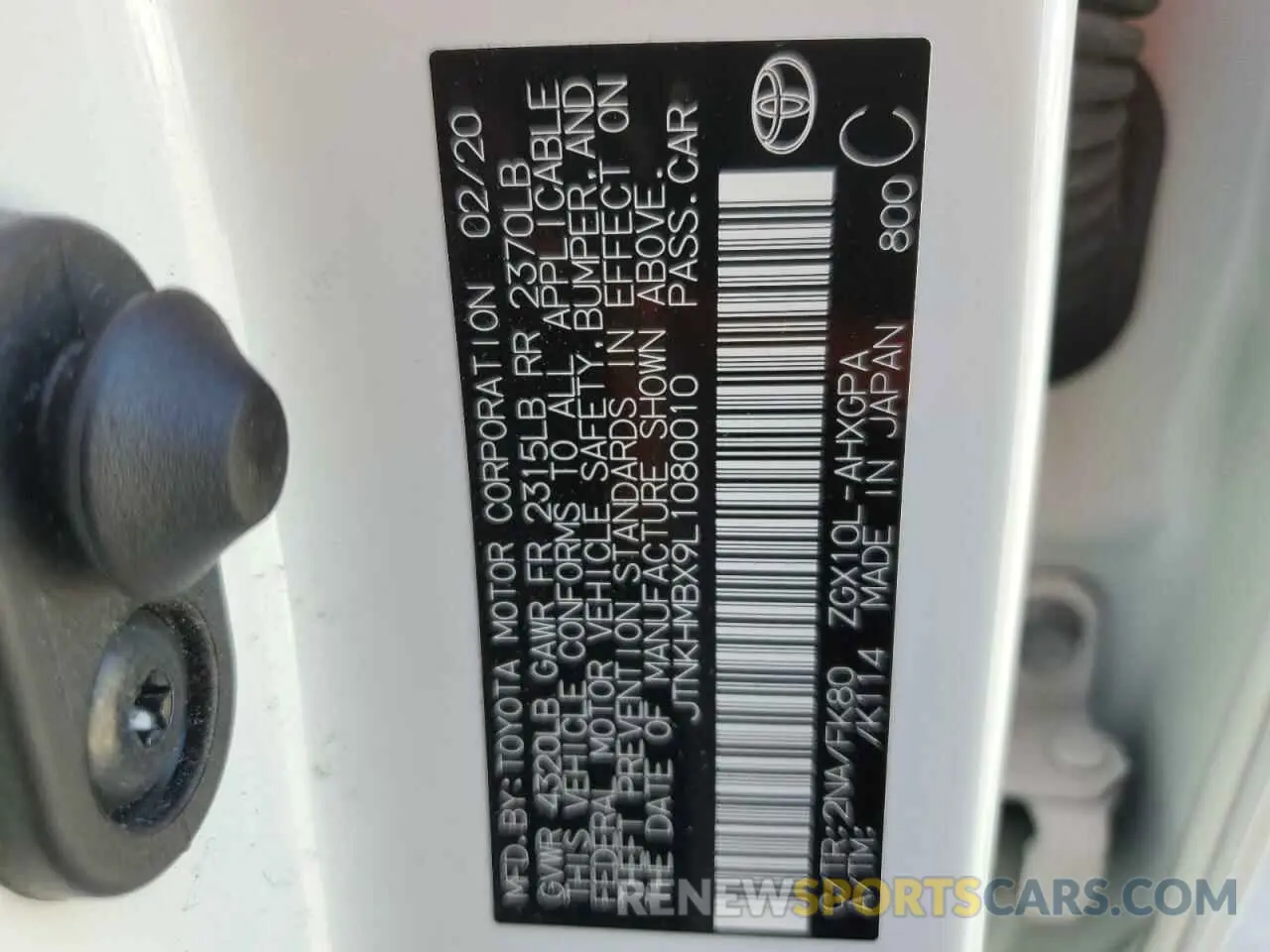 12 Photograph of a damaged car JTNKHMBX9L1080010 TOYOTA C-HR 2020