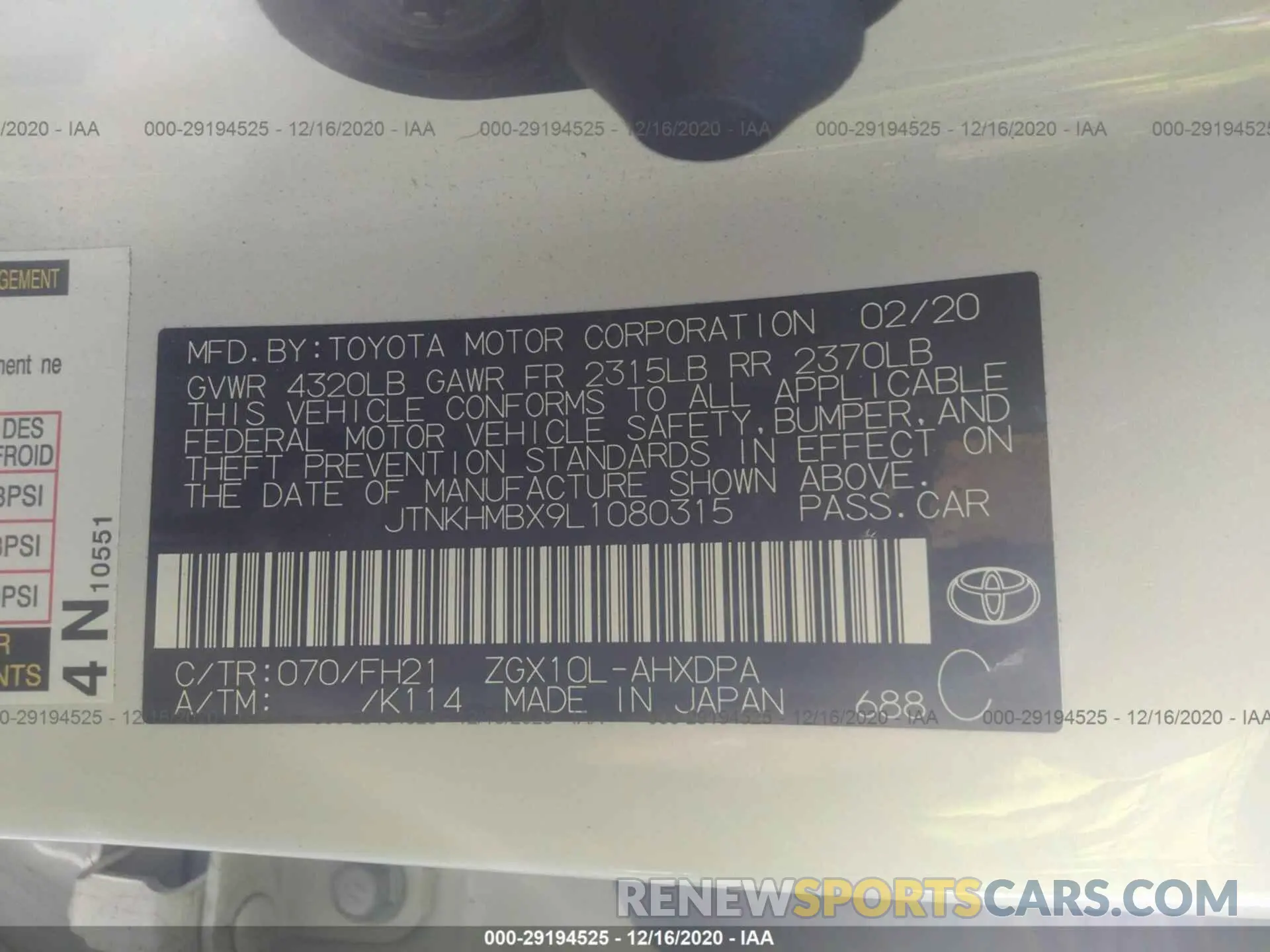 9 Photograph of a damaged car JTNKHMBX9L1080315 TOYOTA C-HR 2020