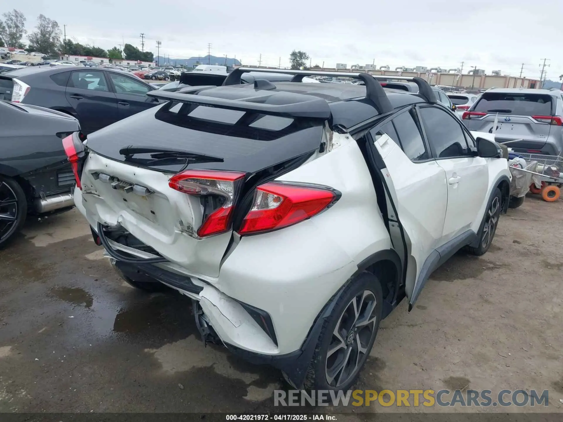 4 Фотография поврежденного автомобиля JTNKHMBX9L1092934 TOYOTA C-HR 2020