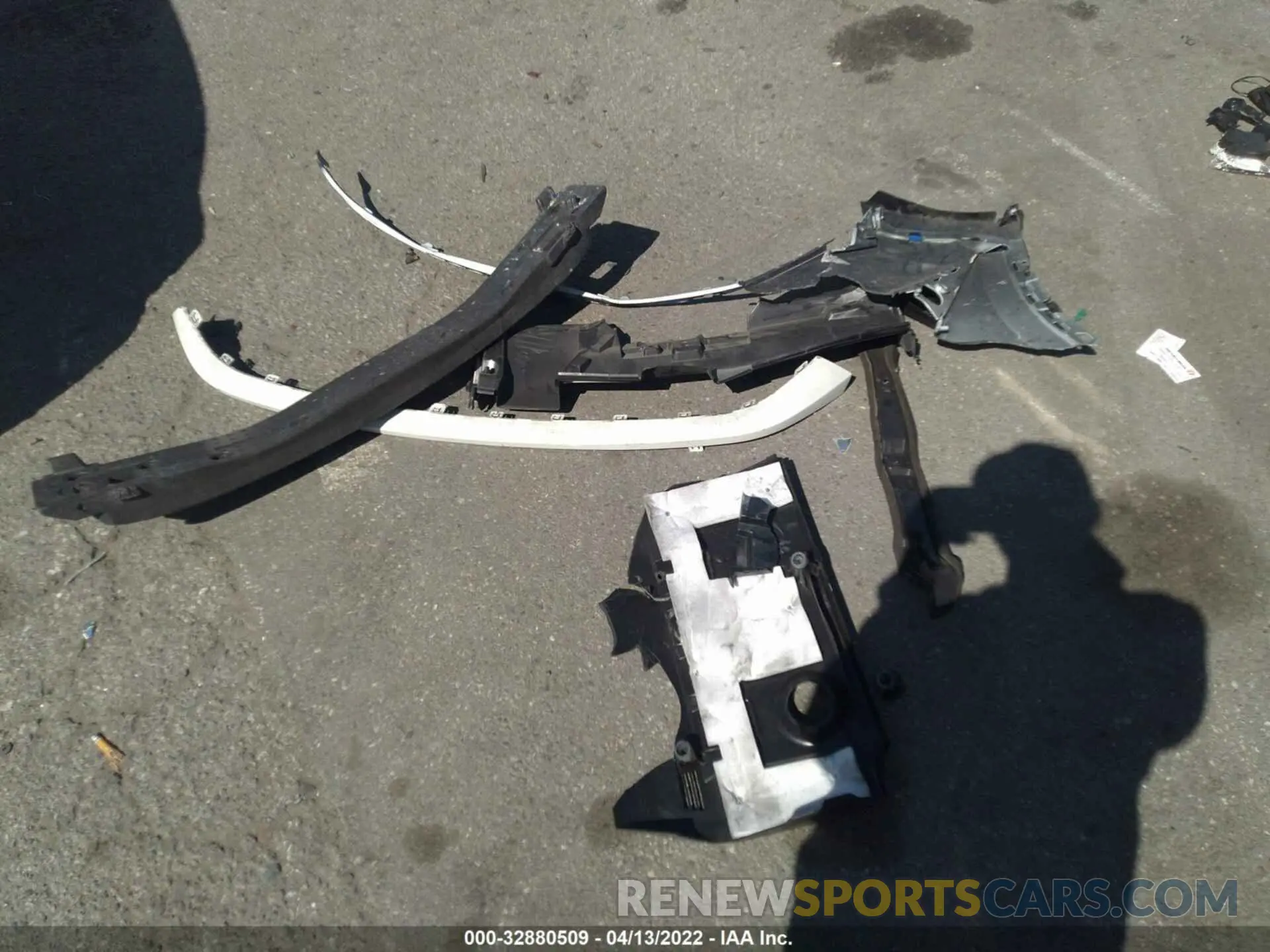 12 Photograph of a damaged car JTNKHMBXXL1080453 TOYOTA C-HR 2020