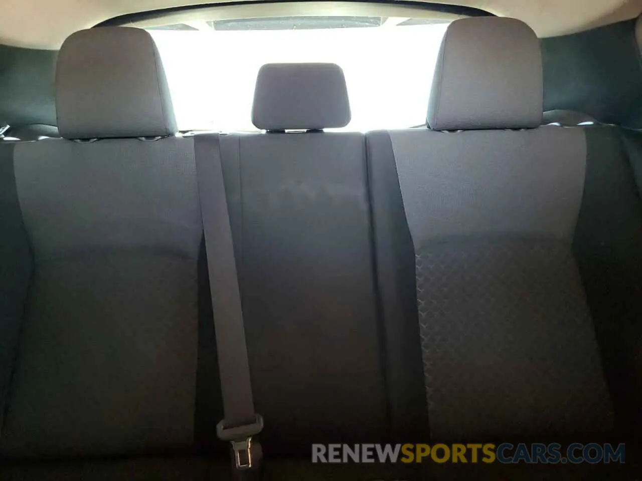10 Photograph of a damaged car JTNKHMBXXL1082705 TOYOTA C-HR 2020