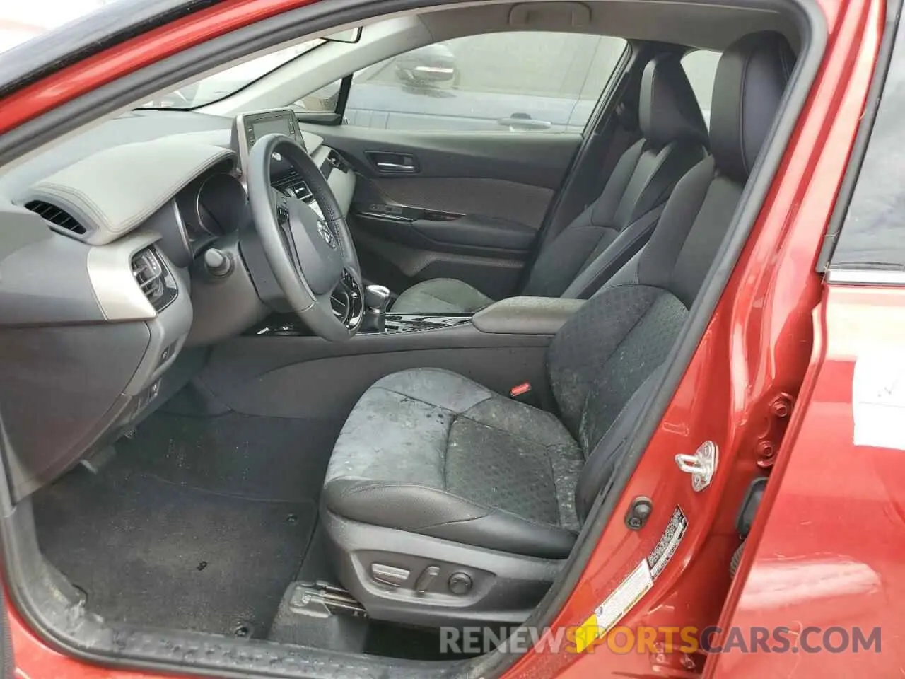 7 Photograph of a damaged car JTNKHMBXXL1093526 TOYOTA C-HR 2020