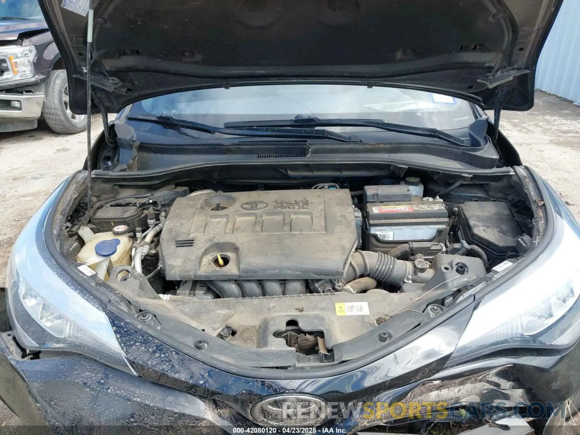 10 Photograph of a damaged car NMTKHMBX0LR103907 TOYOTA C-HR 2020