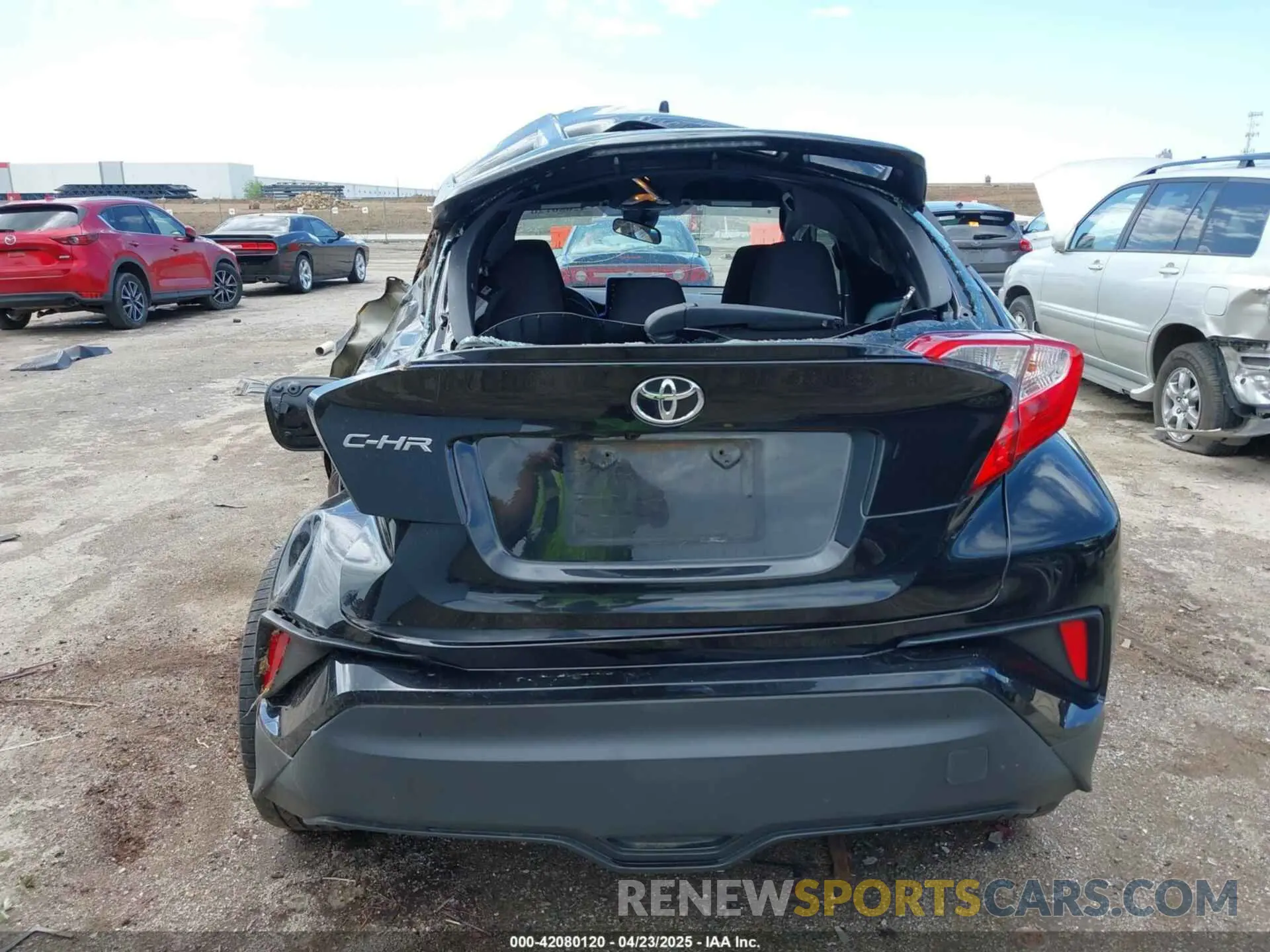 17 Photograph of a damaged car NMTKHMBX0LR103907 TOYOTA C-HR 2020