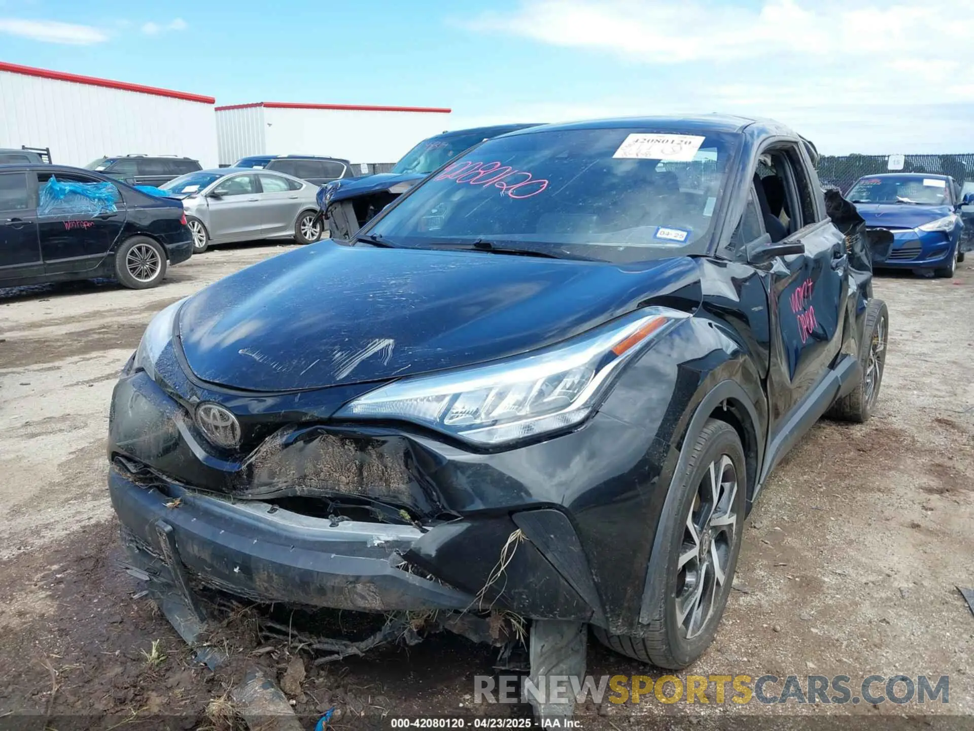 2 Photograph of a damaged car NMTKHMBX0LR103907 TOYOTA C-HR 2020