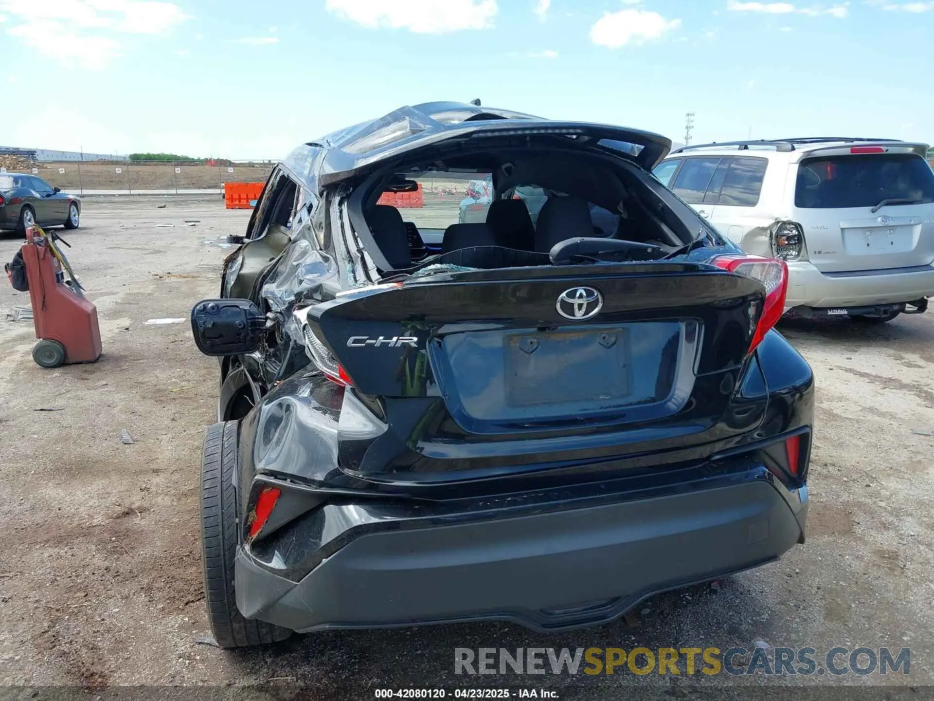 6 Photograph of a damaged car NMTKHMBX0LR103907 TOYOTA C-HR 2020