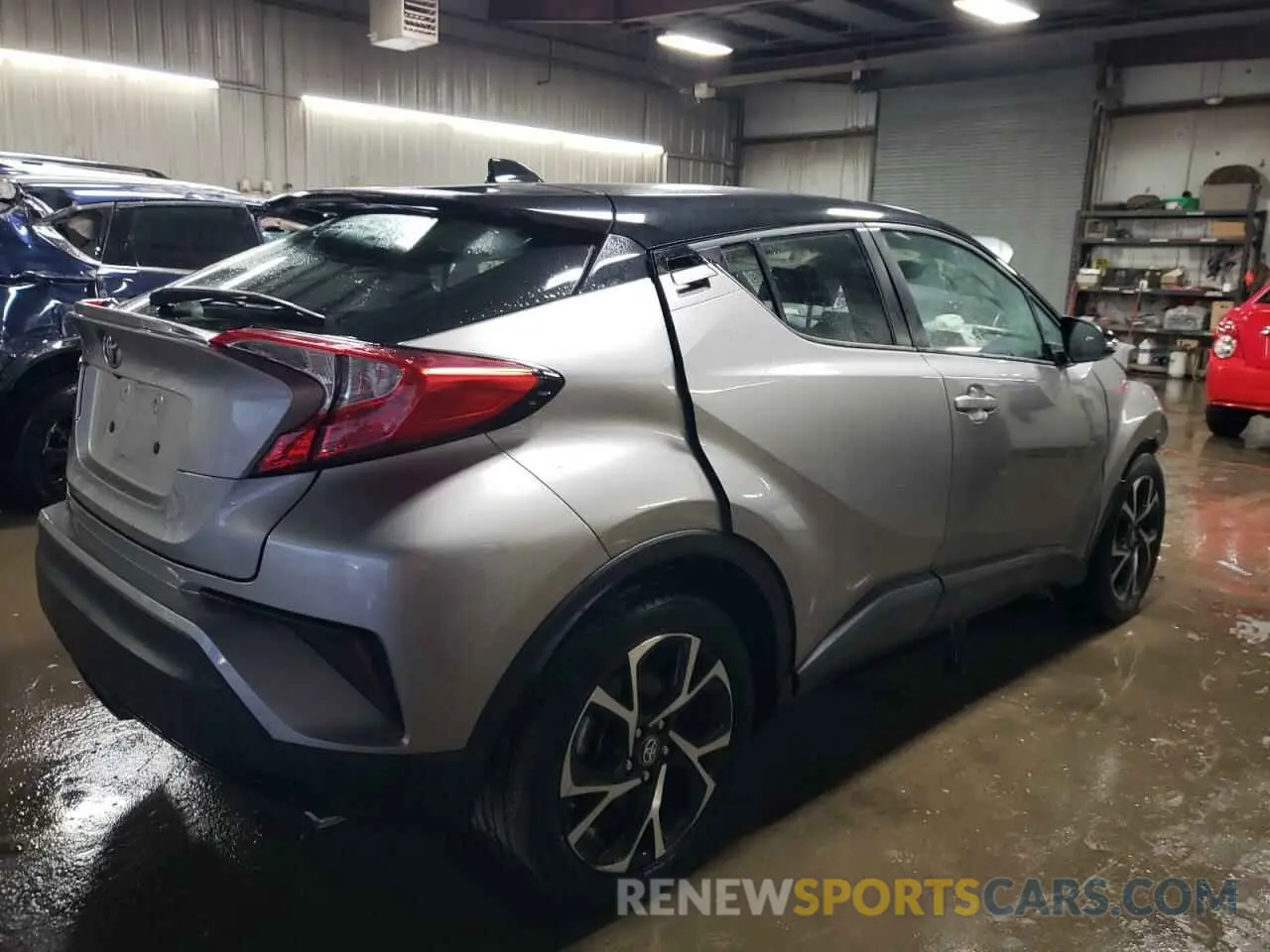 3 Фотография поврежденного автомобиля NMTKHMBX0LR117385 TOYOTA C-HR 2020