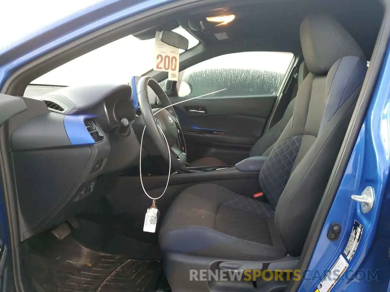 7 Photograph of a damaged car NMTKHMBX1LR104774 TOYOTA C-HR 2020