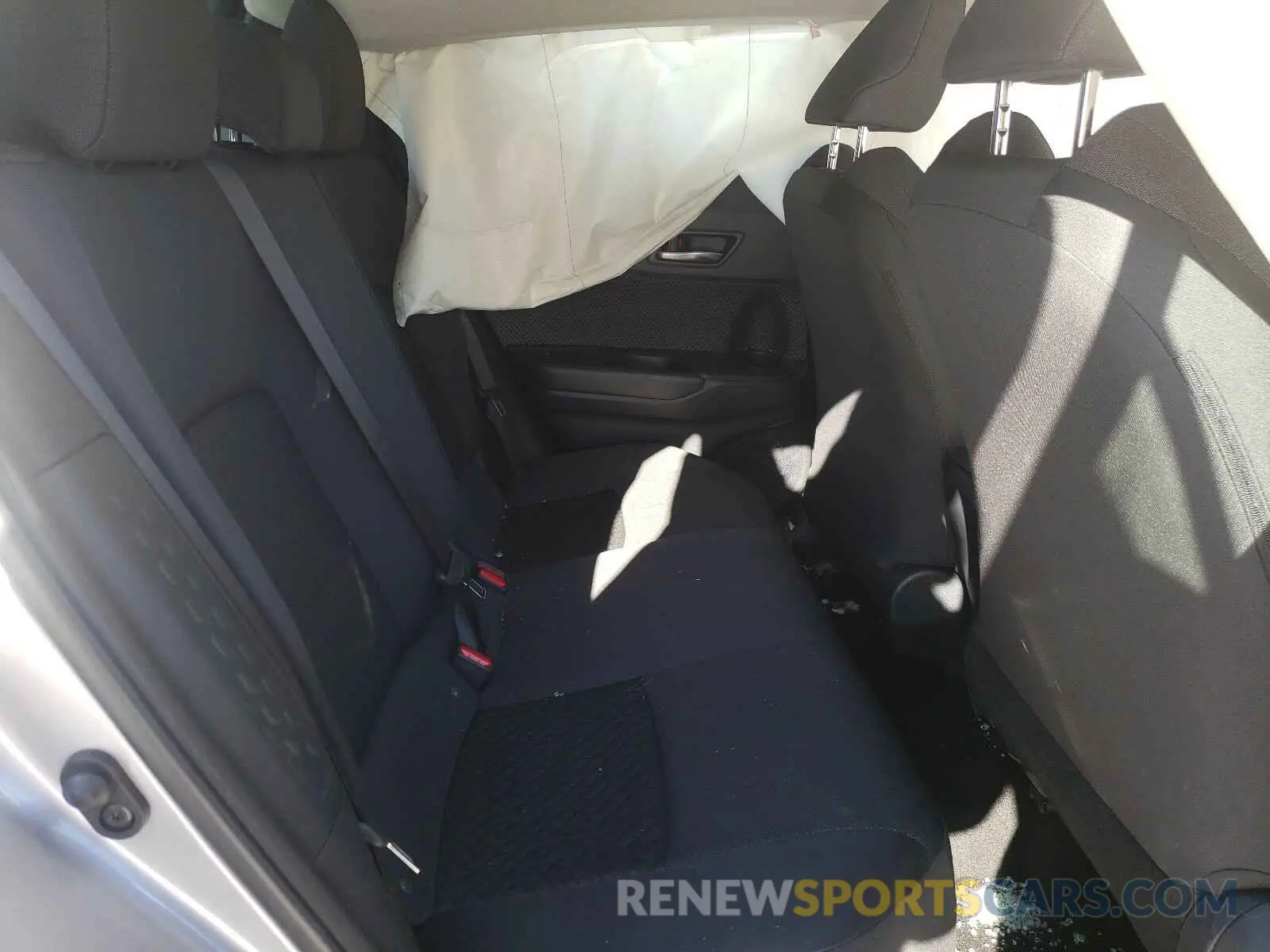 6 Photograph of a damaged car NMTKHMBX2LR114097 TOYOTA C-HR 2020