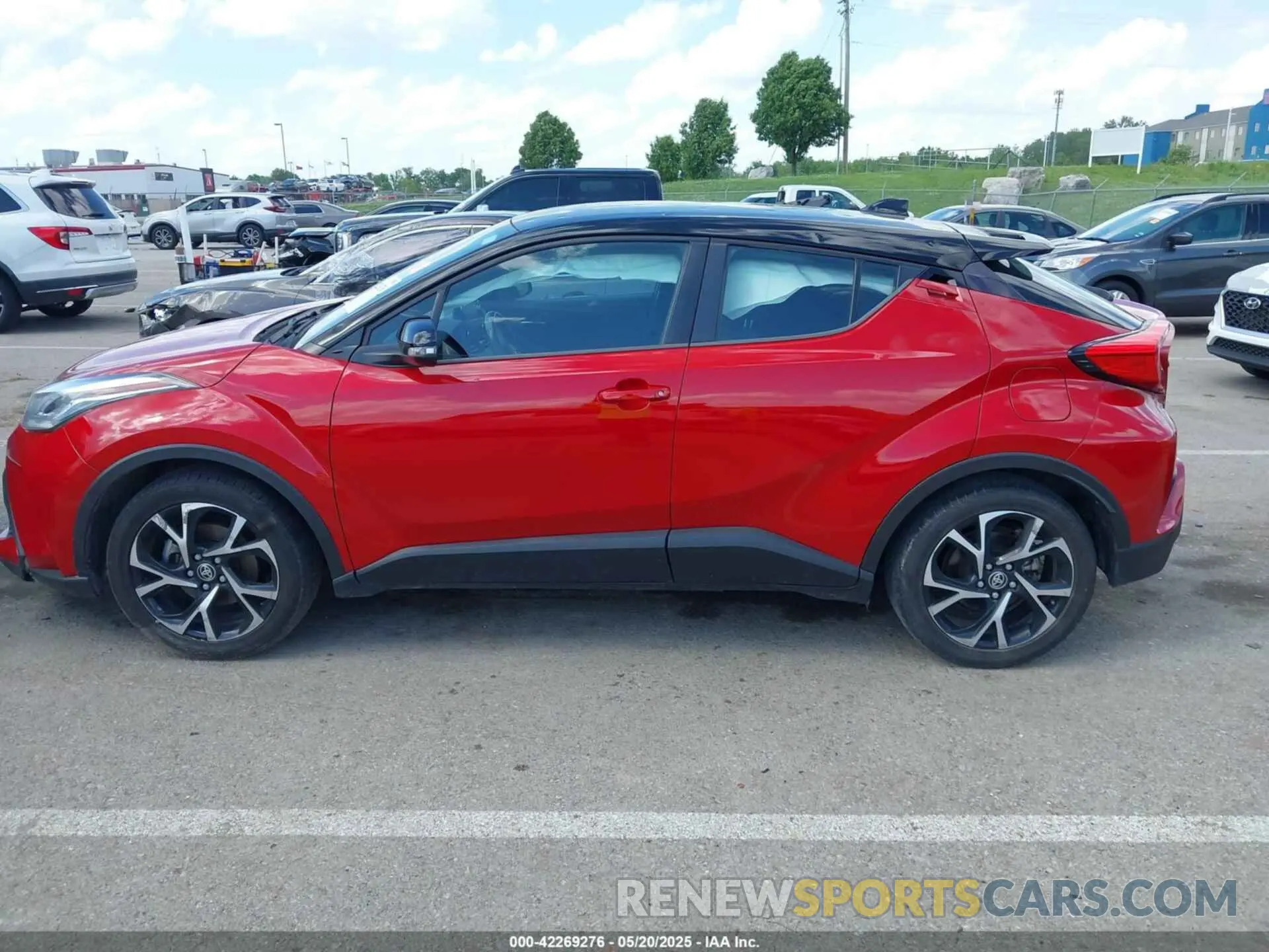 14 Фотография поврежденного автомобиля NMTKHMBX3LR118420 TOYOTA C-HR 2020