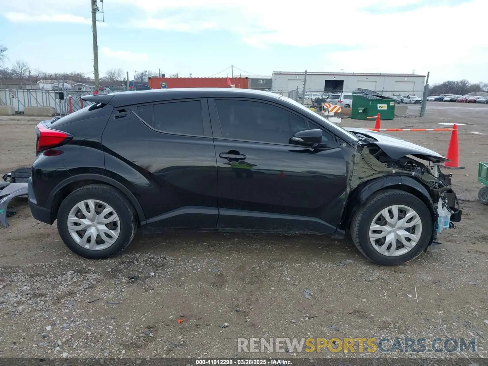 13 Photograph of a damaged car NMTKHMBX6LR117858 TOYOTA C-HR 2020