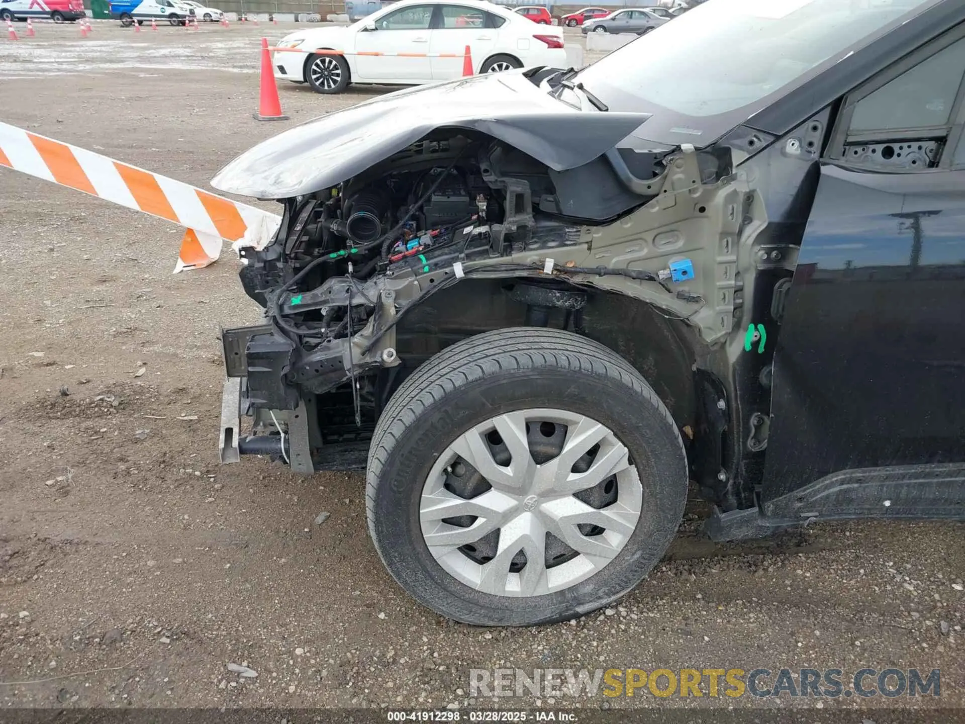 17 Photograph of a damaged car NMTKHMBX6LR117858 TOYOTA C-HR 2020