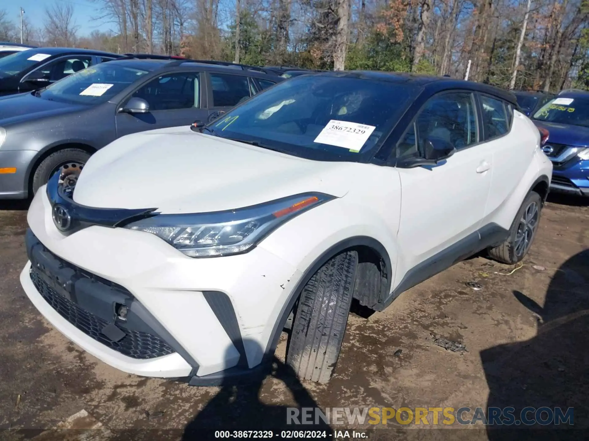 2 Photograph of a damaged car NMTKHMBX7LR112233 TOYOTA C-HR 2020