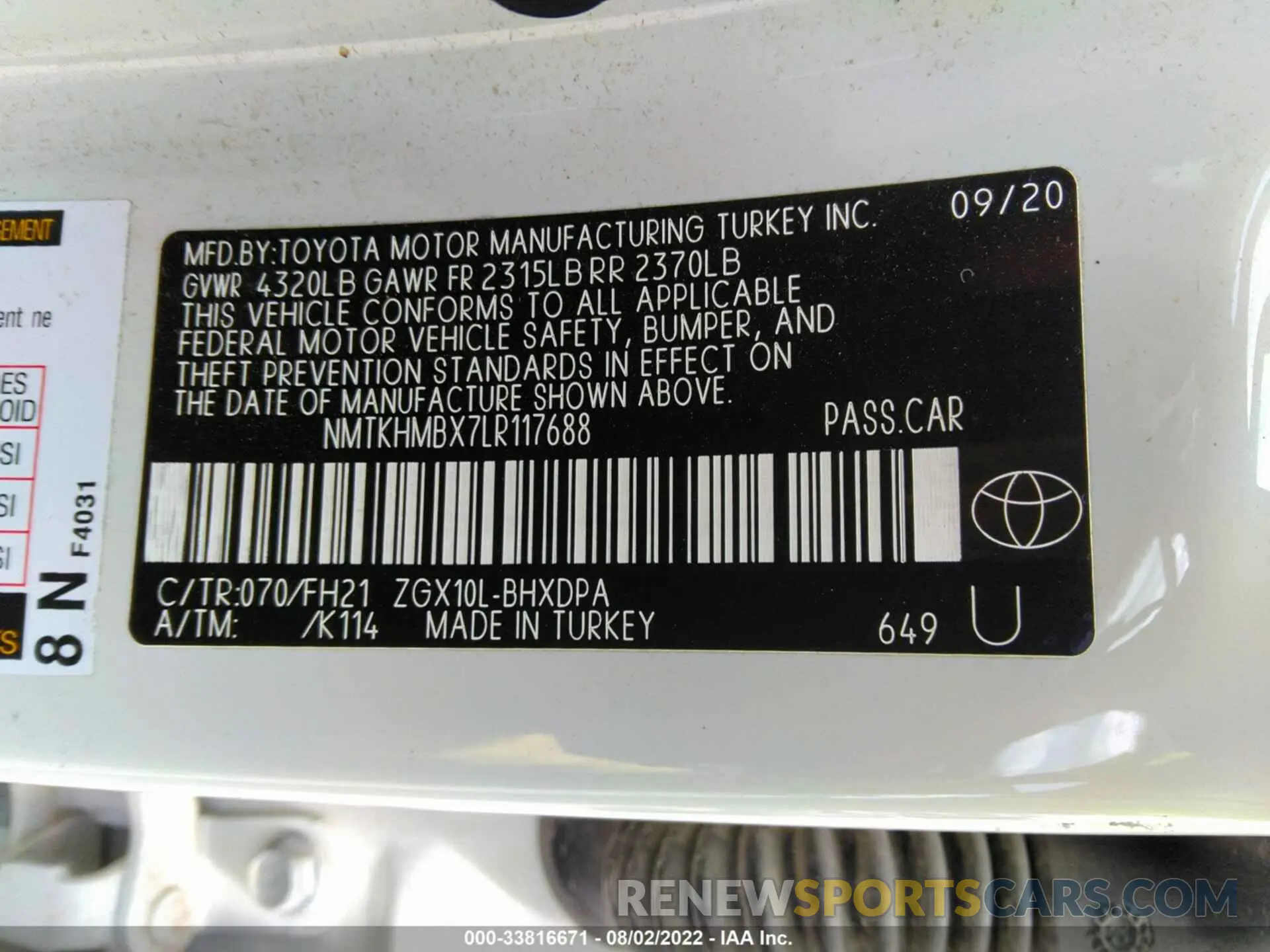 9 Photograph of a damaged car NMTKHMBX7LR117688 TOYOTA C-HR 2020