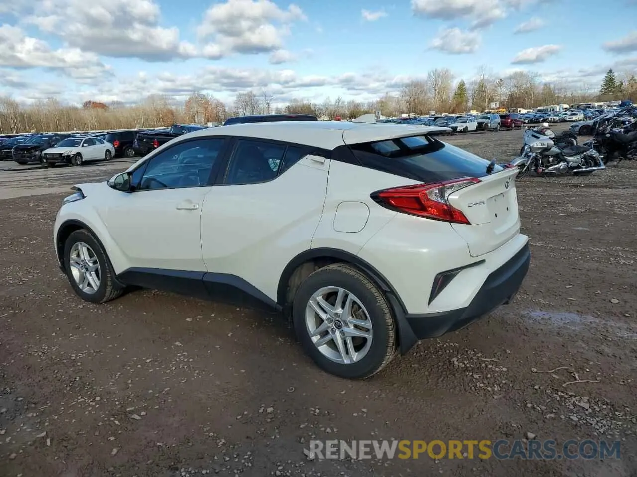2 Photograph of a damaged car NMTKHMBX7LR117805 TOYOTA C-HR 2020
